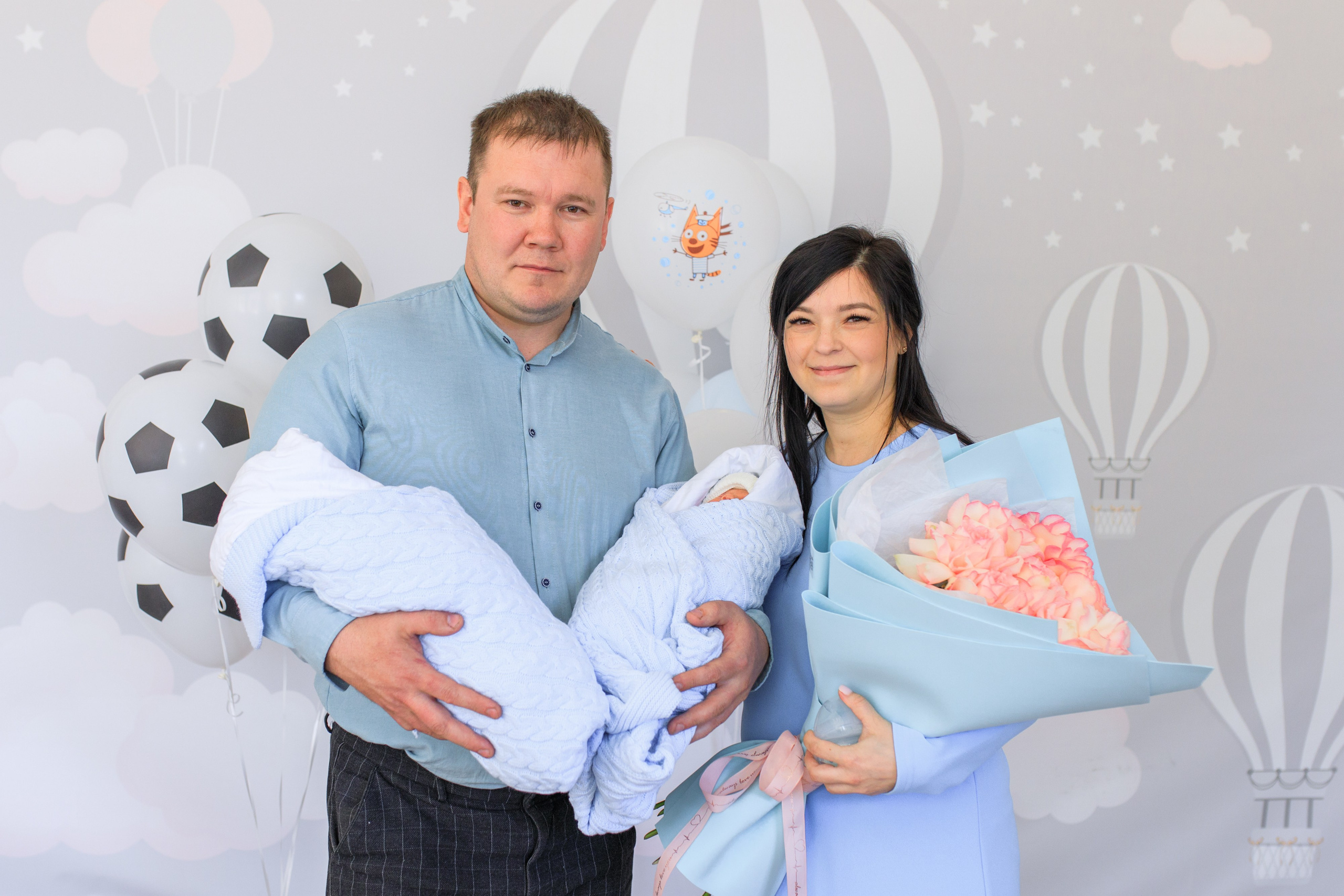 Съемка выписки из роддома. Фотограф в Уфе Ирина Идрисова