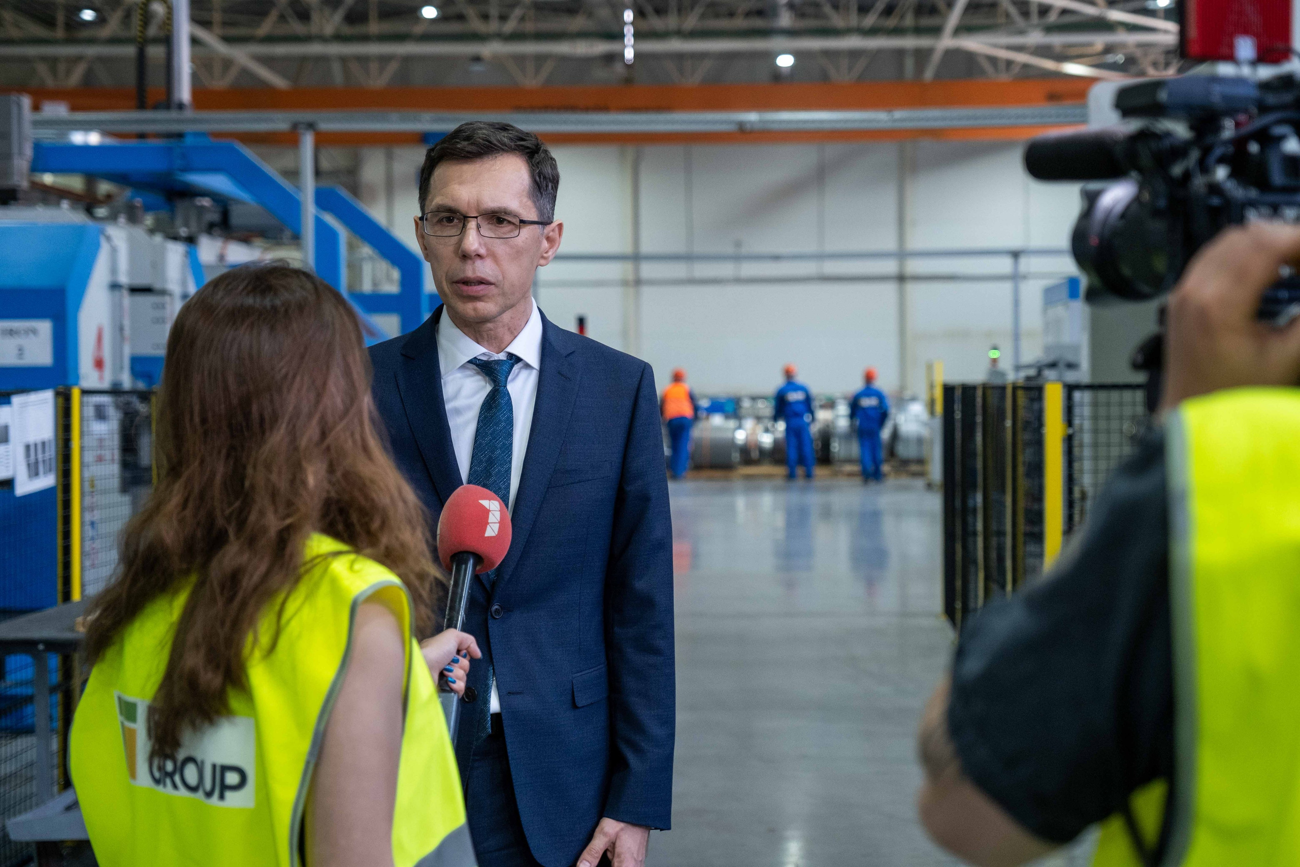 IEK — торжественное открытие производственного цеха. Фото тур