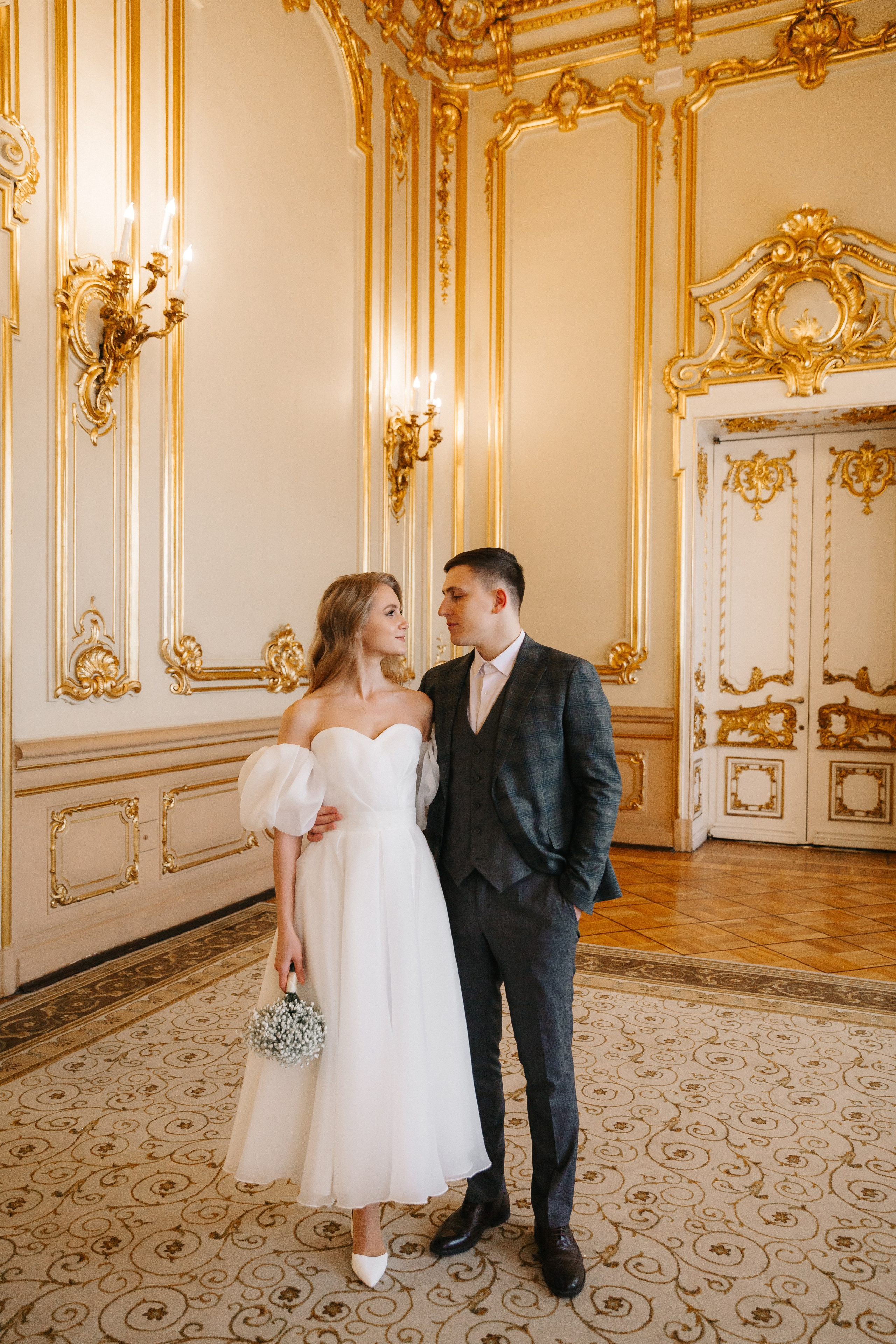 ДВОРЕЦ № 1 | Март, Исаакий, Английская набережная. Свадебный фотограф в Санкт-Петербурге Полина Корзухина