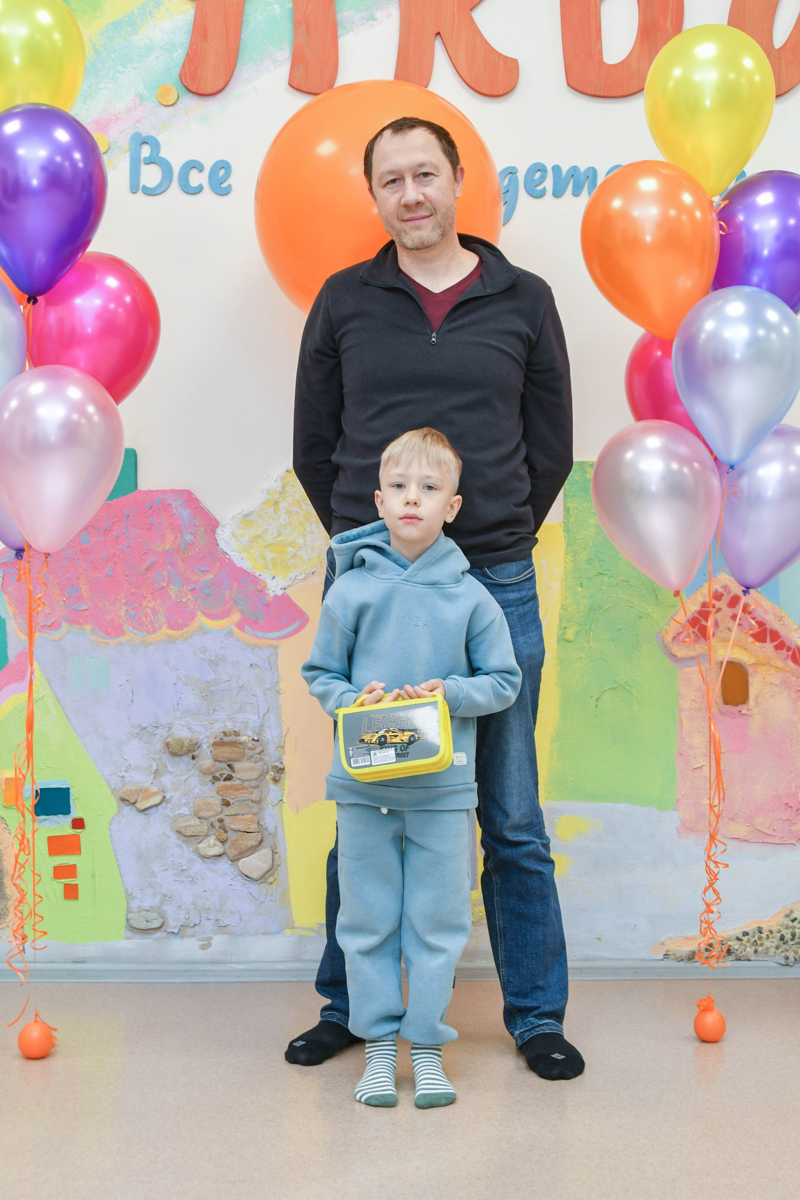 2023 г. День дошкольного работника и прогулка. Репортажный и детский фотограф в Новосибирске