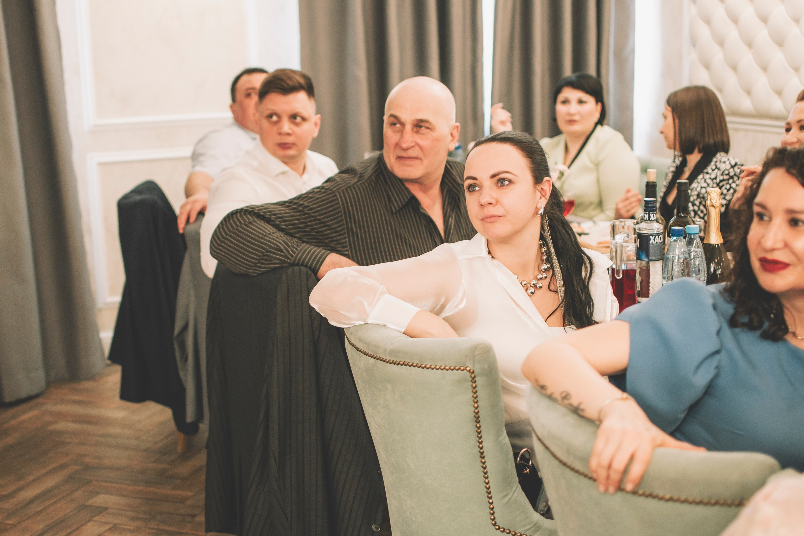 26.04.2025 (Фотосессия, роспись в Онии + фото с банкета). Семейный и свадебный фотограф Губкинский и Ставрополь