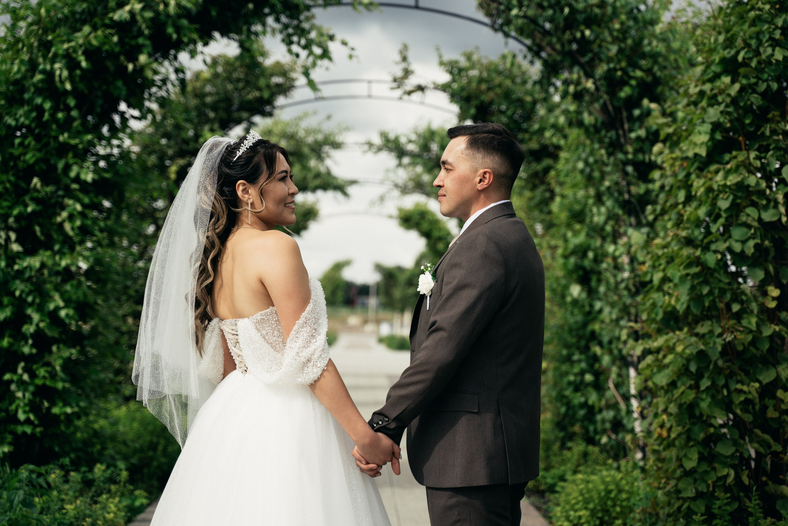 Ильнур и Динара. Свадебный день. Отбор. Кафе Ля делис. Семейный и свадебный фотограф Молодзяновская Елена