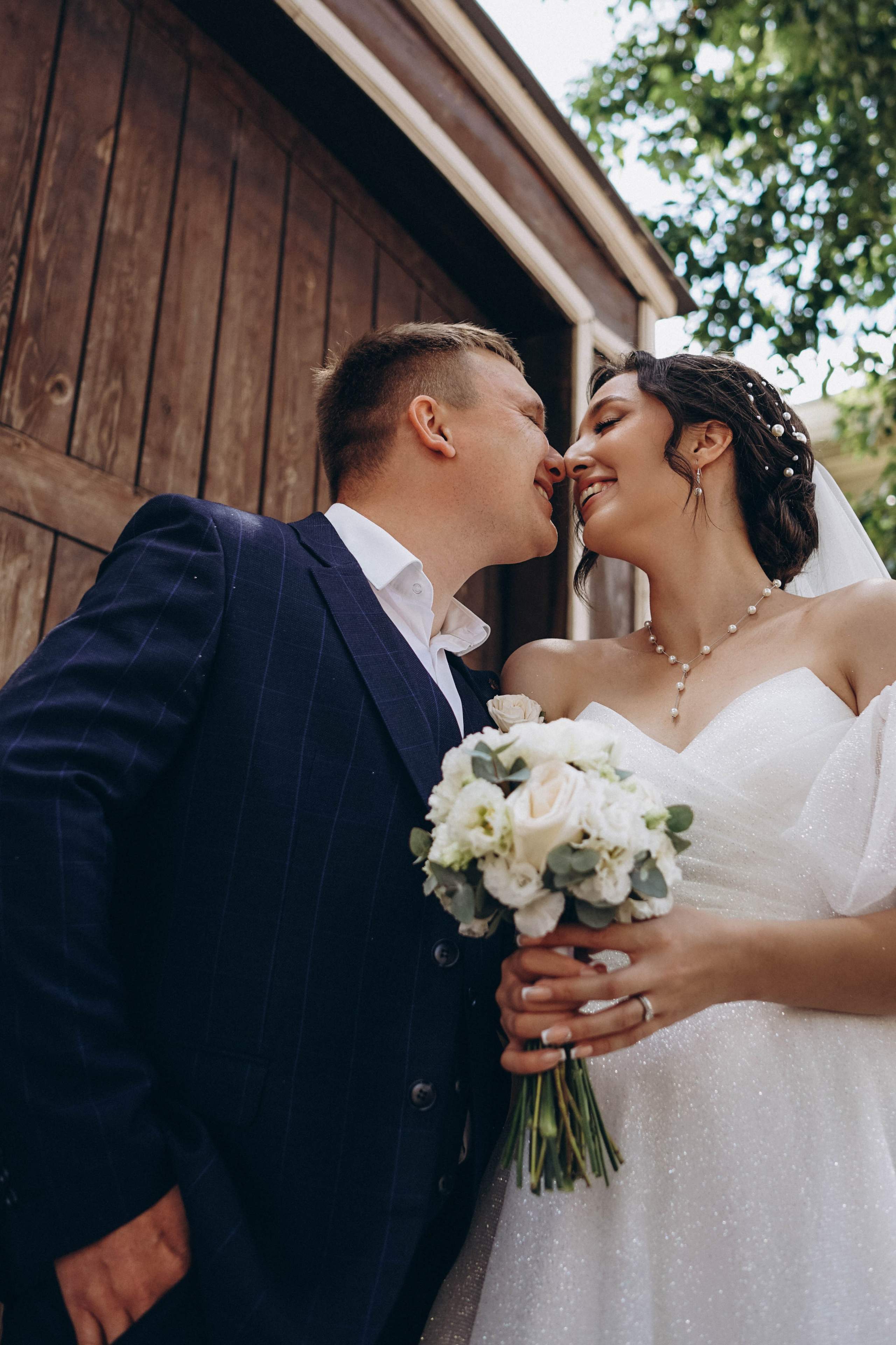 Настя и Костя: регистрация, прогулка, банкет. Фотограф в Иркутске