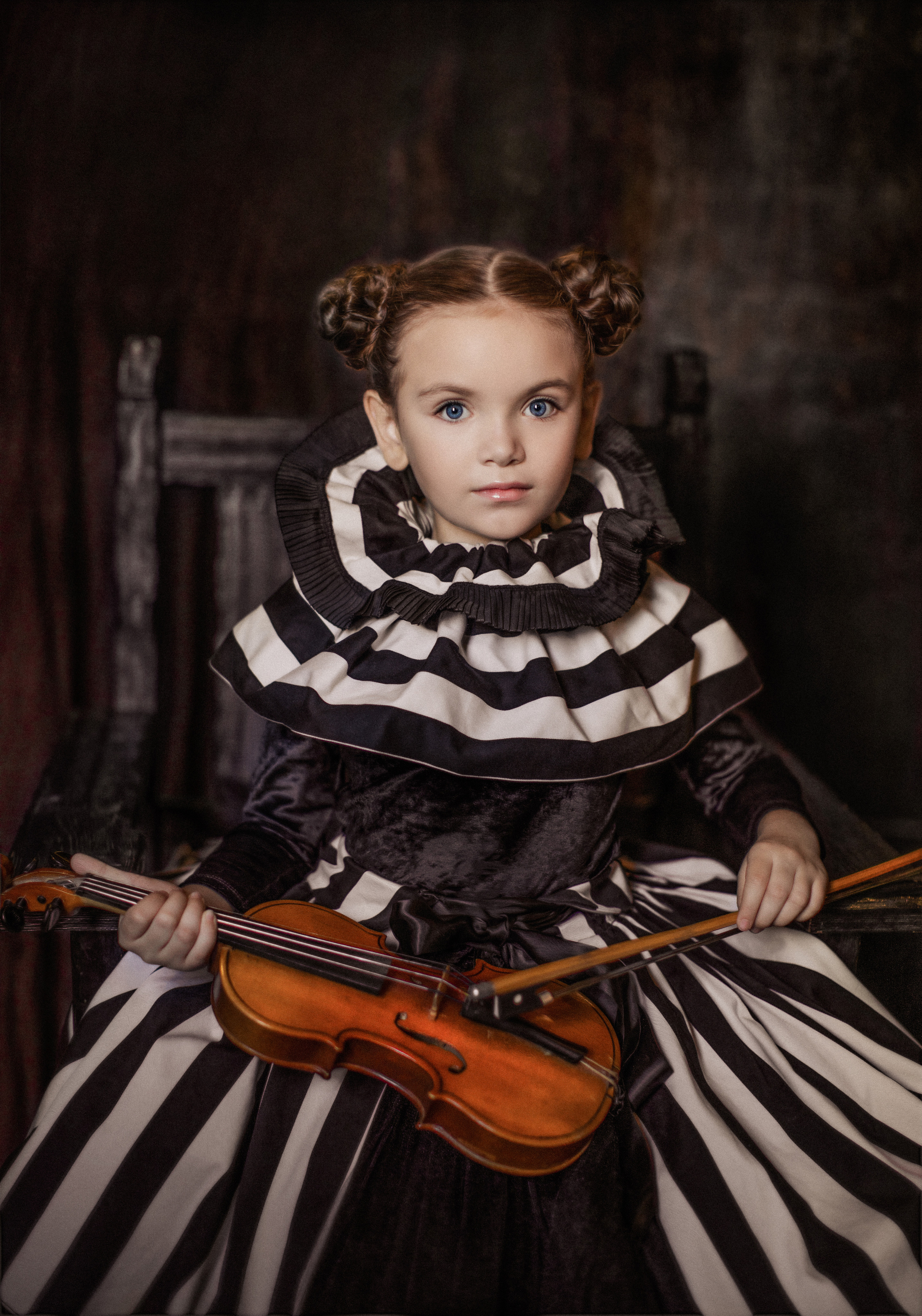 Анна Лебедева Фотограф детский семейная съемка женский портрет студийсная съемка фотоконтент креативные необычные сказочные левитация 