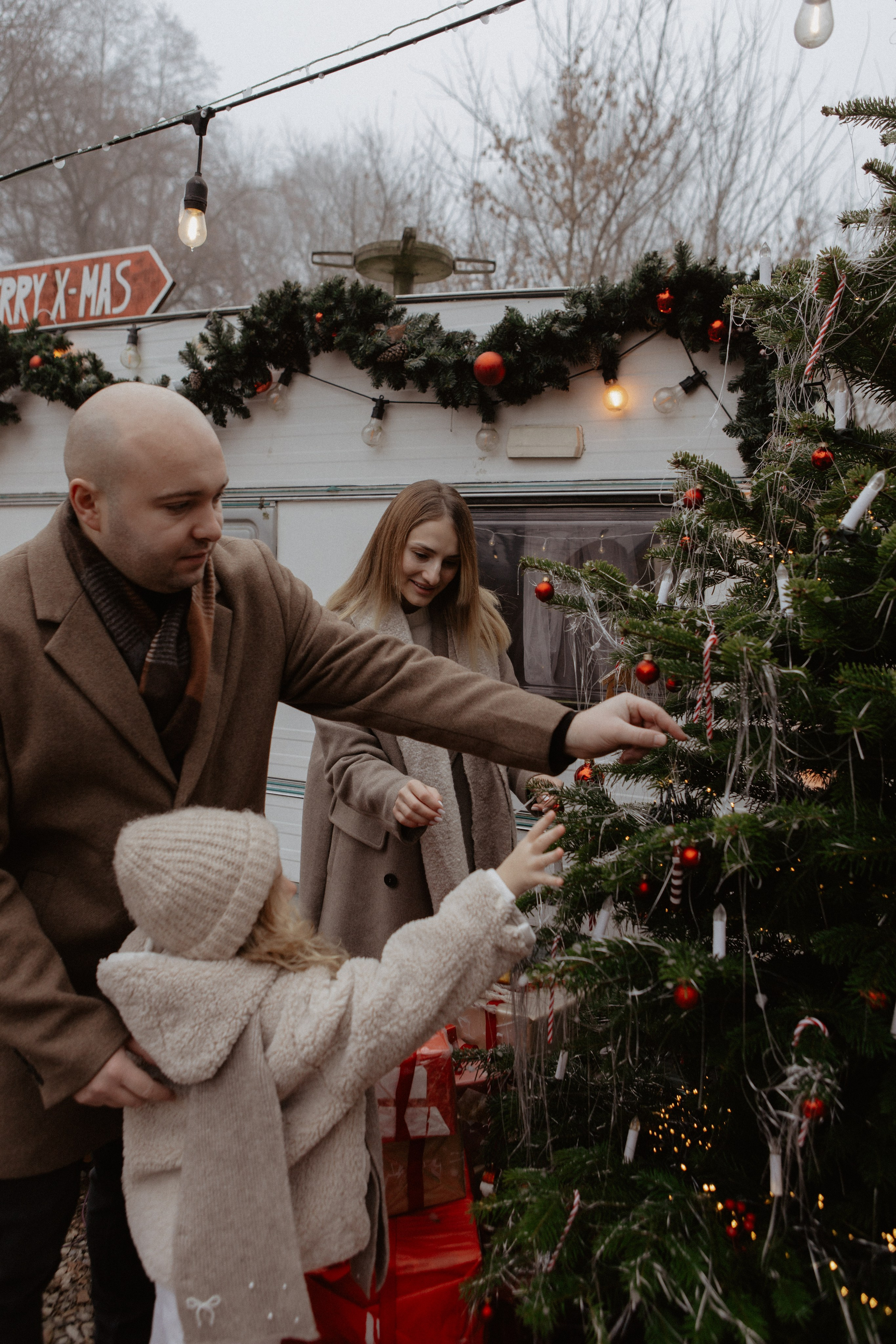 Olesya, Yaroslav and Vlada. Photographer Lisbon|Portugal Nadiya Kharytonenko