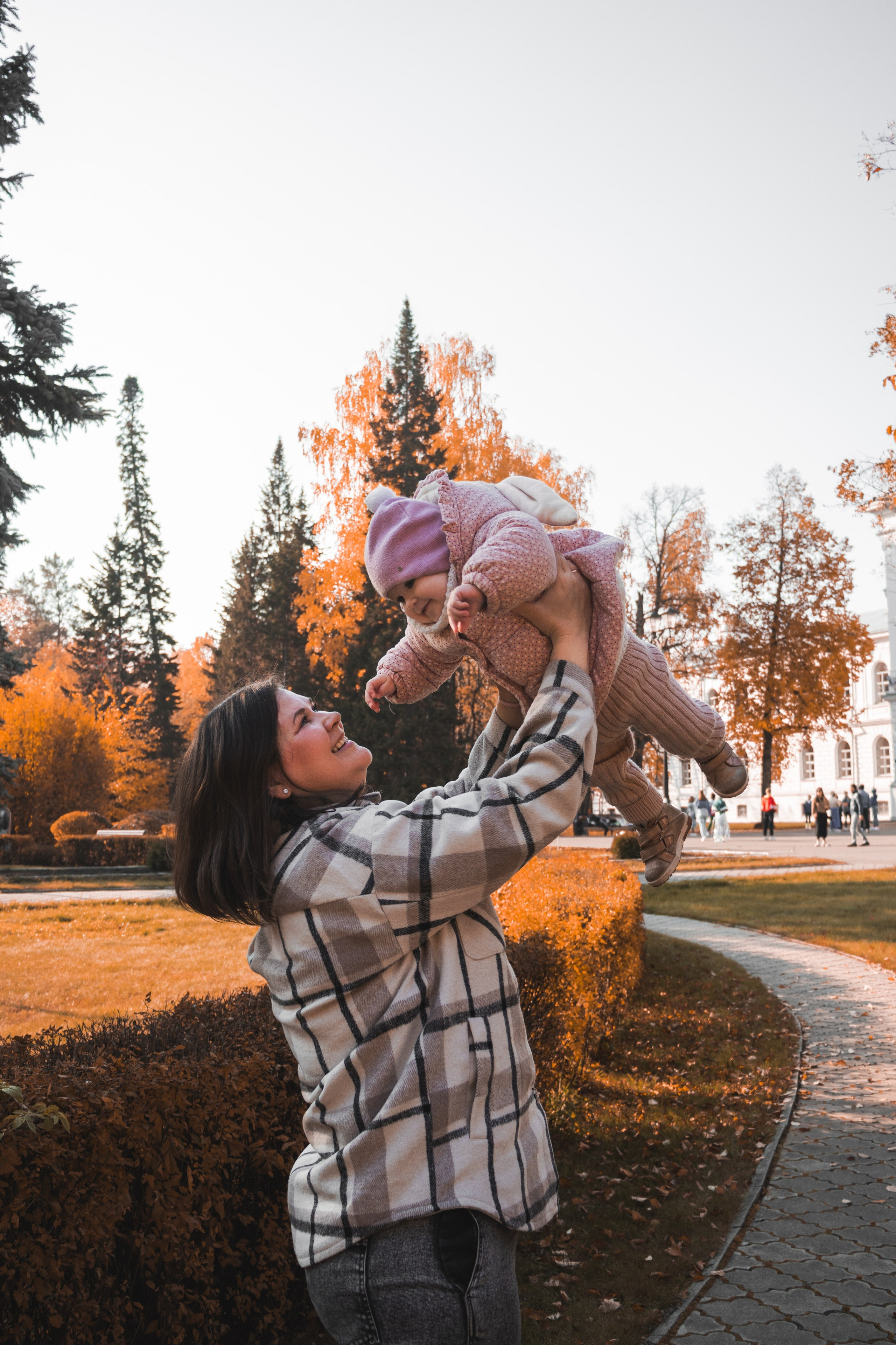 Семейная осенняя фотосессия в городе Томск