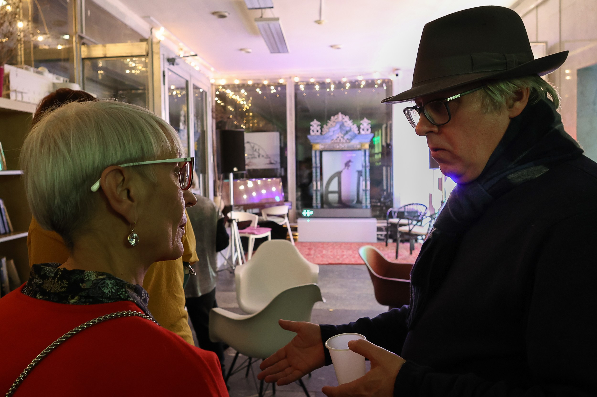 УРАВНЕНИЕ С НЕИЗВЕСТНЫМИ Фотовыставка Надежды Найденовой в КЦ ЗИЛ. Reportage, architectural, fine art photographer Lena Melnikova in Moscow