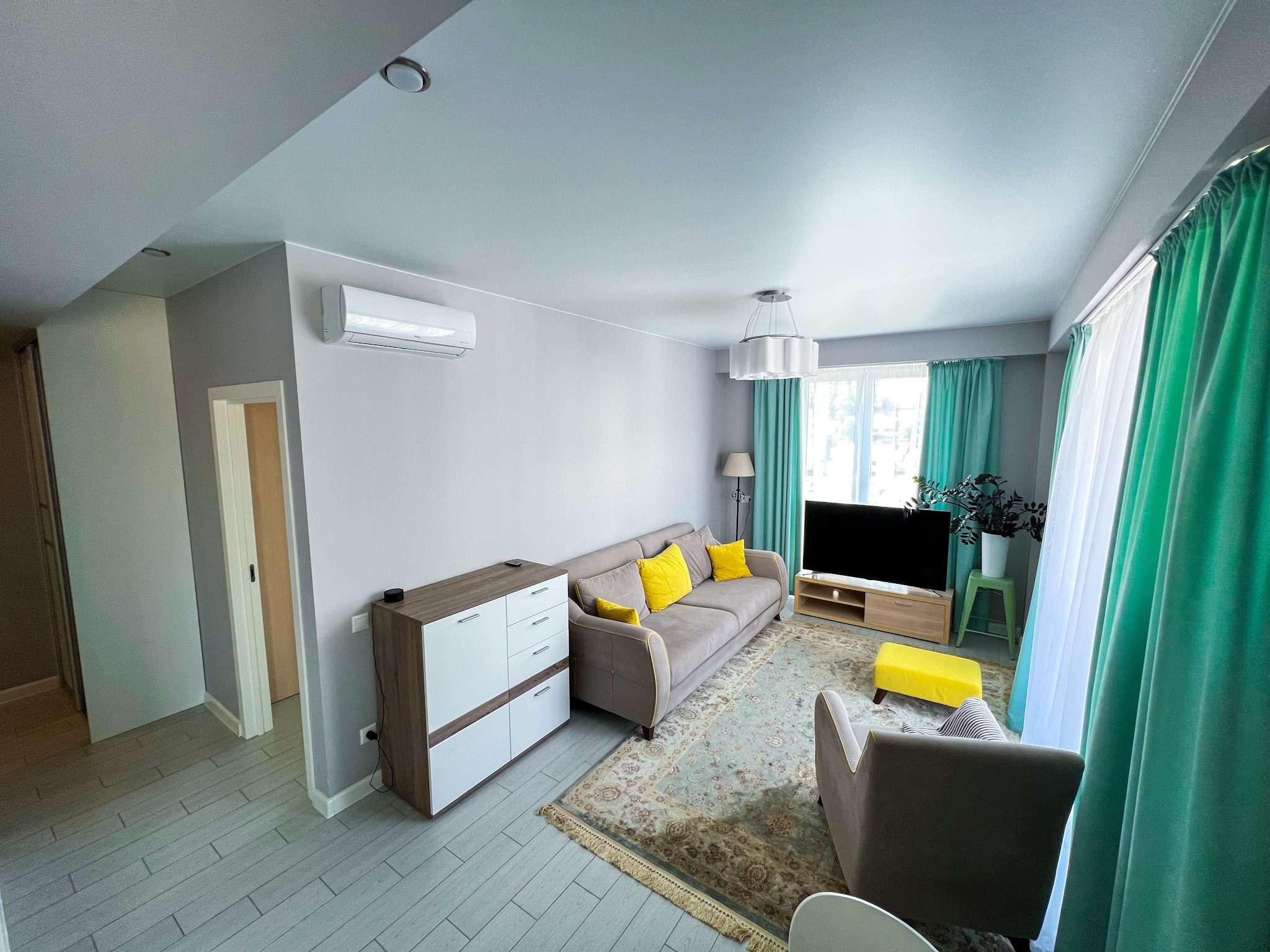 Прекрасная, стильная 2-комнатная квартира в центральном районе Сочи!. Квартиры посуточно, длительно в Сочи, LARA APART GROUP