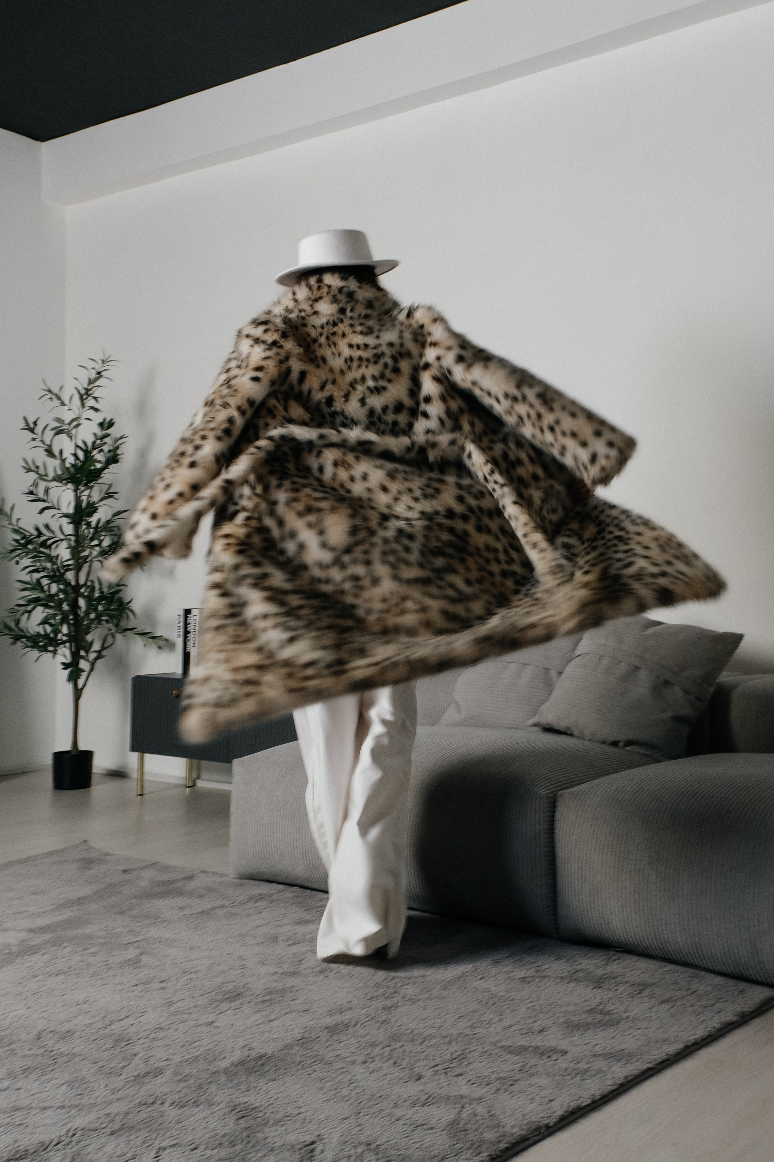 Ксюша. Привет! Меня зовут Дарья и я фотограф/видеограф из Ульяновска