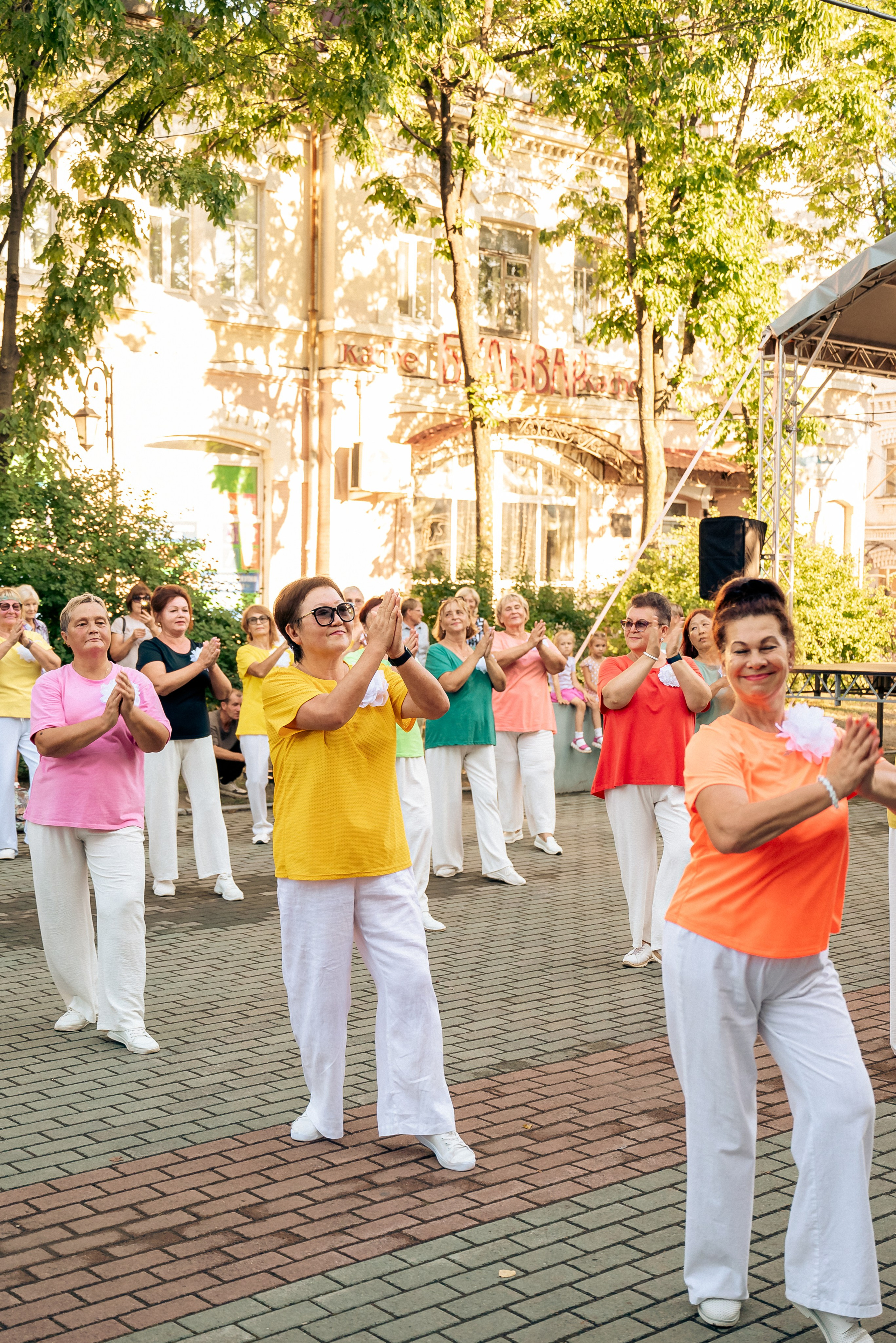 «Летние вечера 50+» на Арбате г. Уссурийска