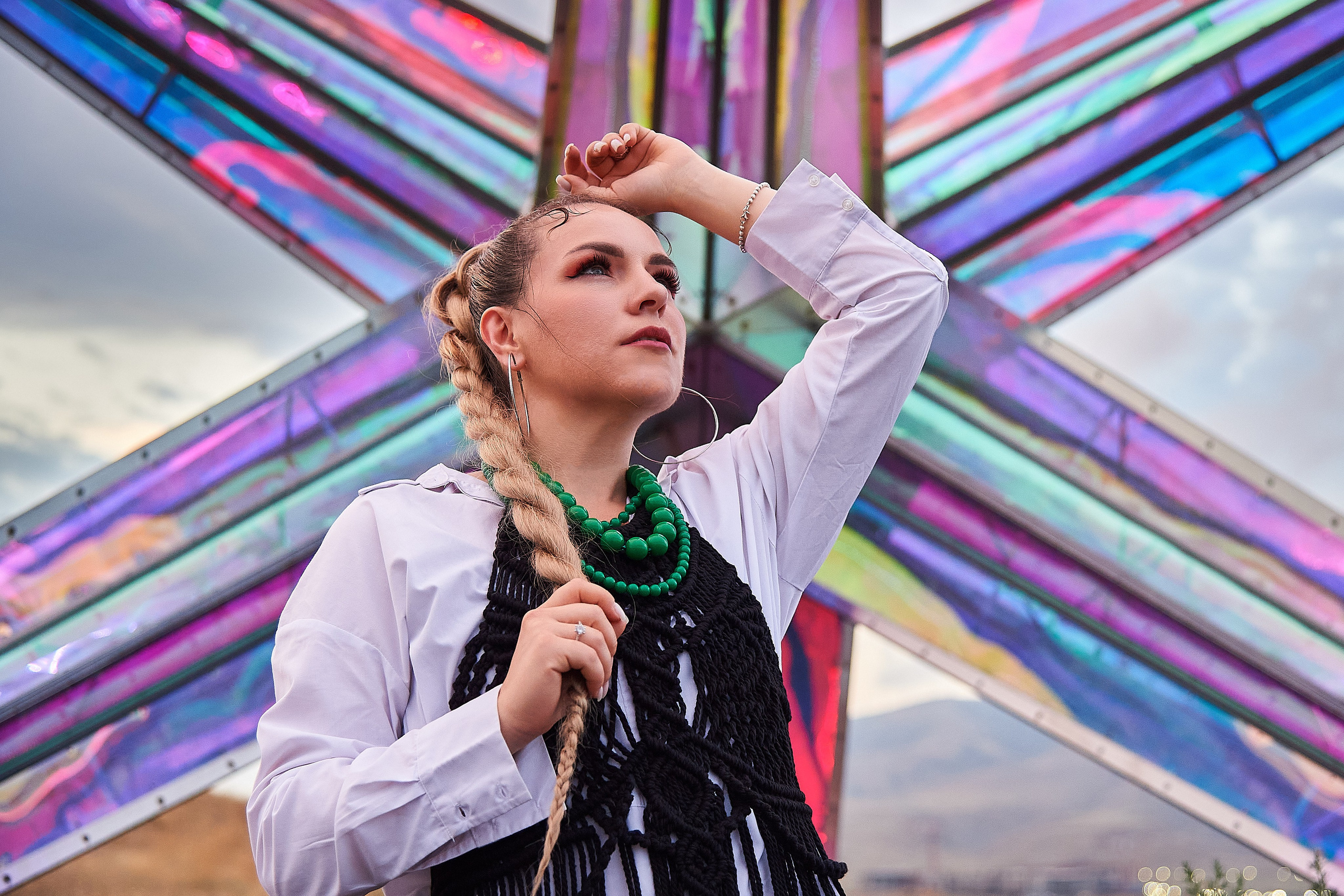 Контент фотосессия у арт-объекта