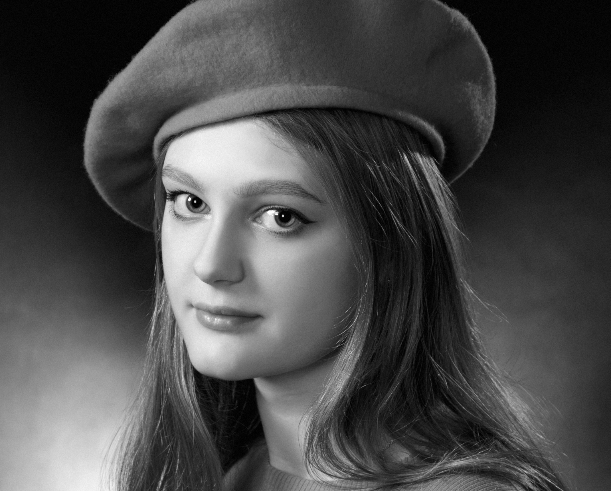 Портретный фотограф для выпускного Ростова-на-Дону. Выпускные альбомы, фотограф Денис Зимин в городе Ростове-на-Дону