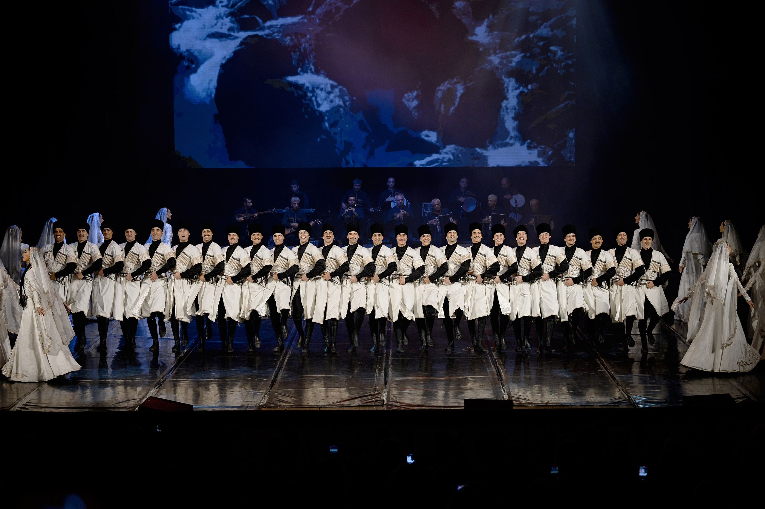 Ансамбль «Лезгинка» концерт в Махачкале. РЕПОРТАЖНЫЙ И БИЗНЕС ФОТОГРАФ В МОСКВЕ, ЕГОР НИКОЛАЕВ