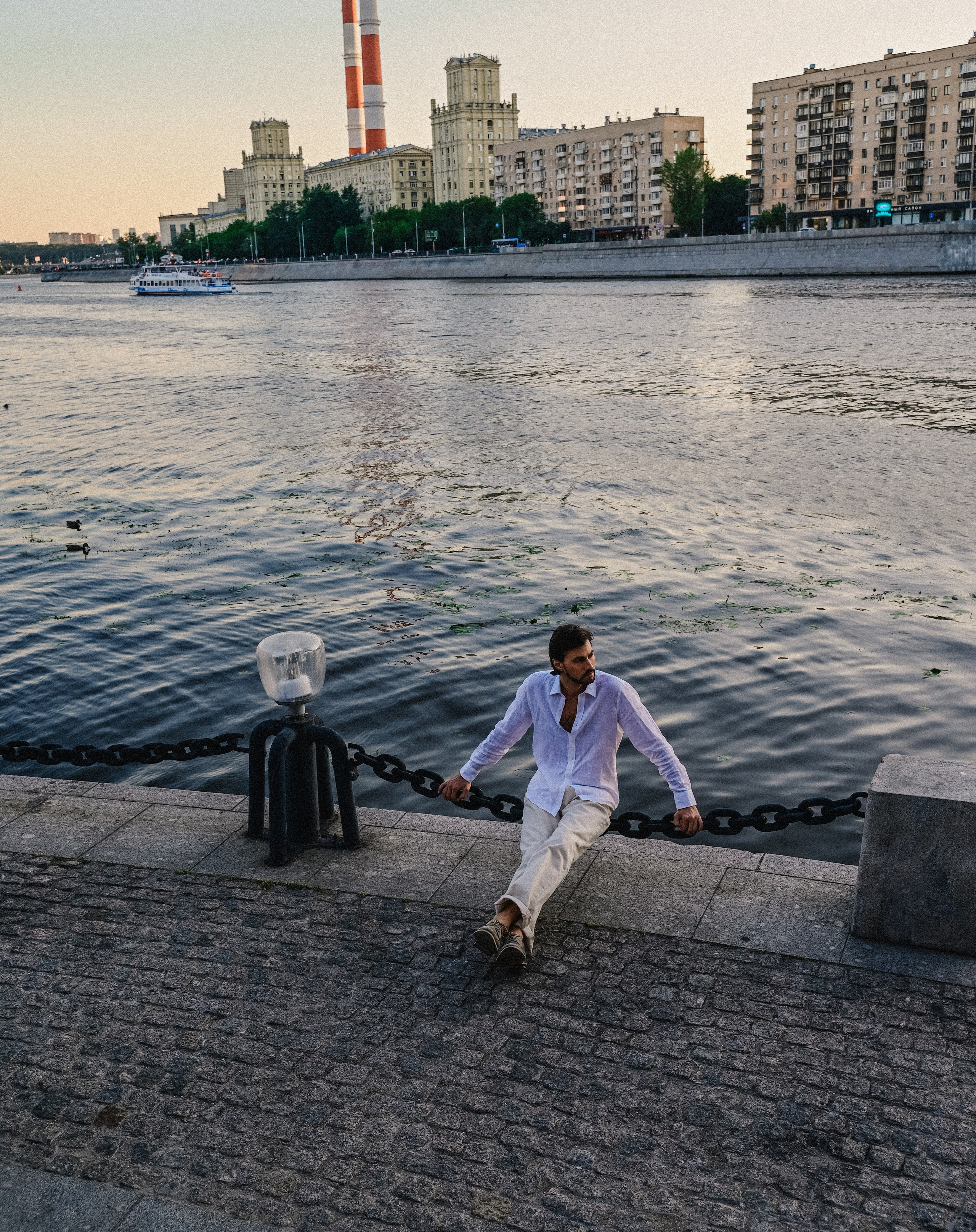 Прогулка у реки