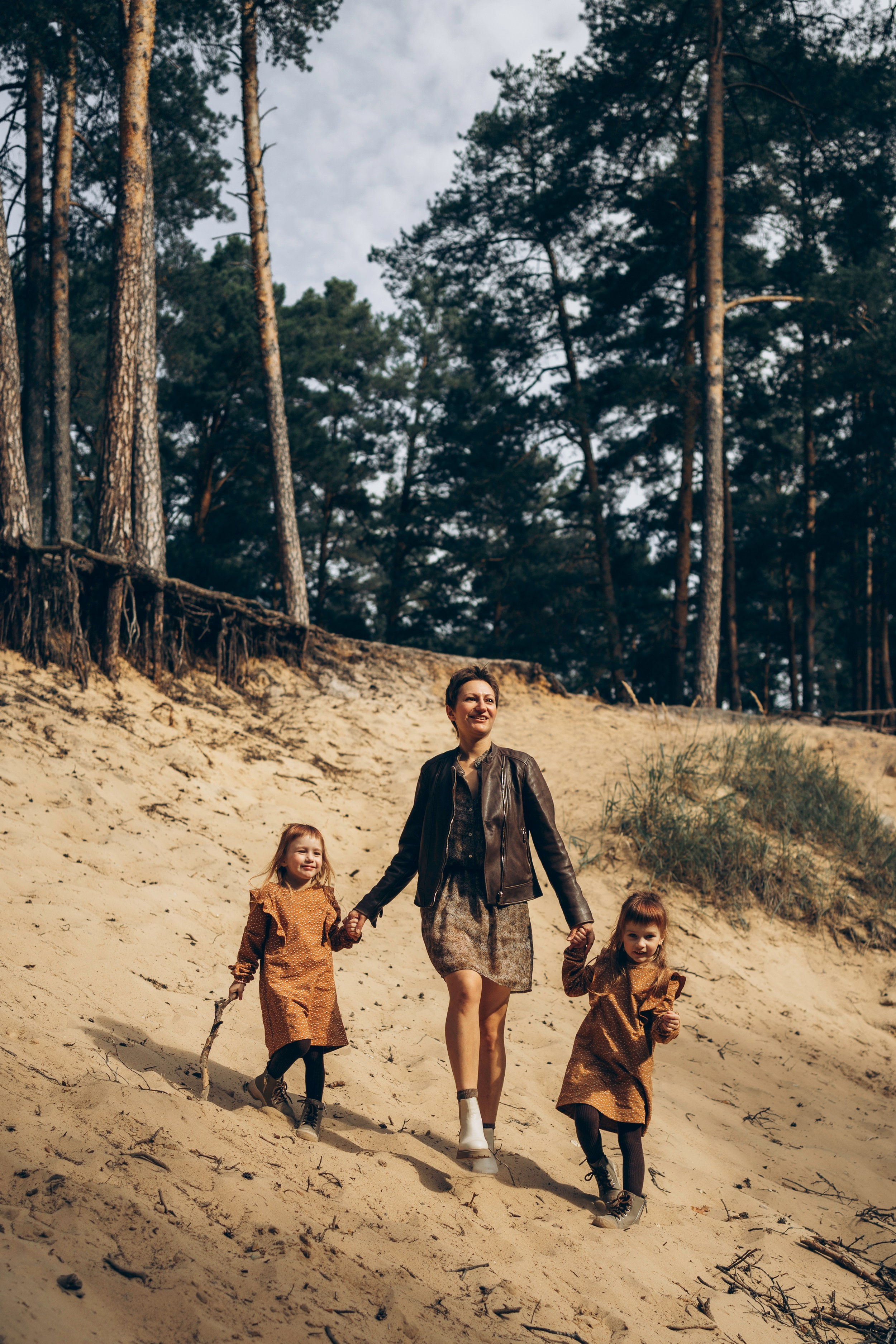 Семейная история на природе. Семейный фотограф в Калуге Ирина Алдохина