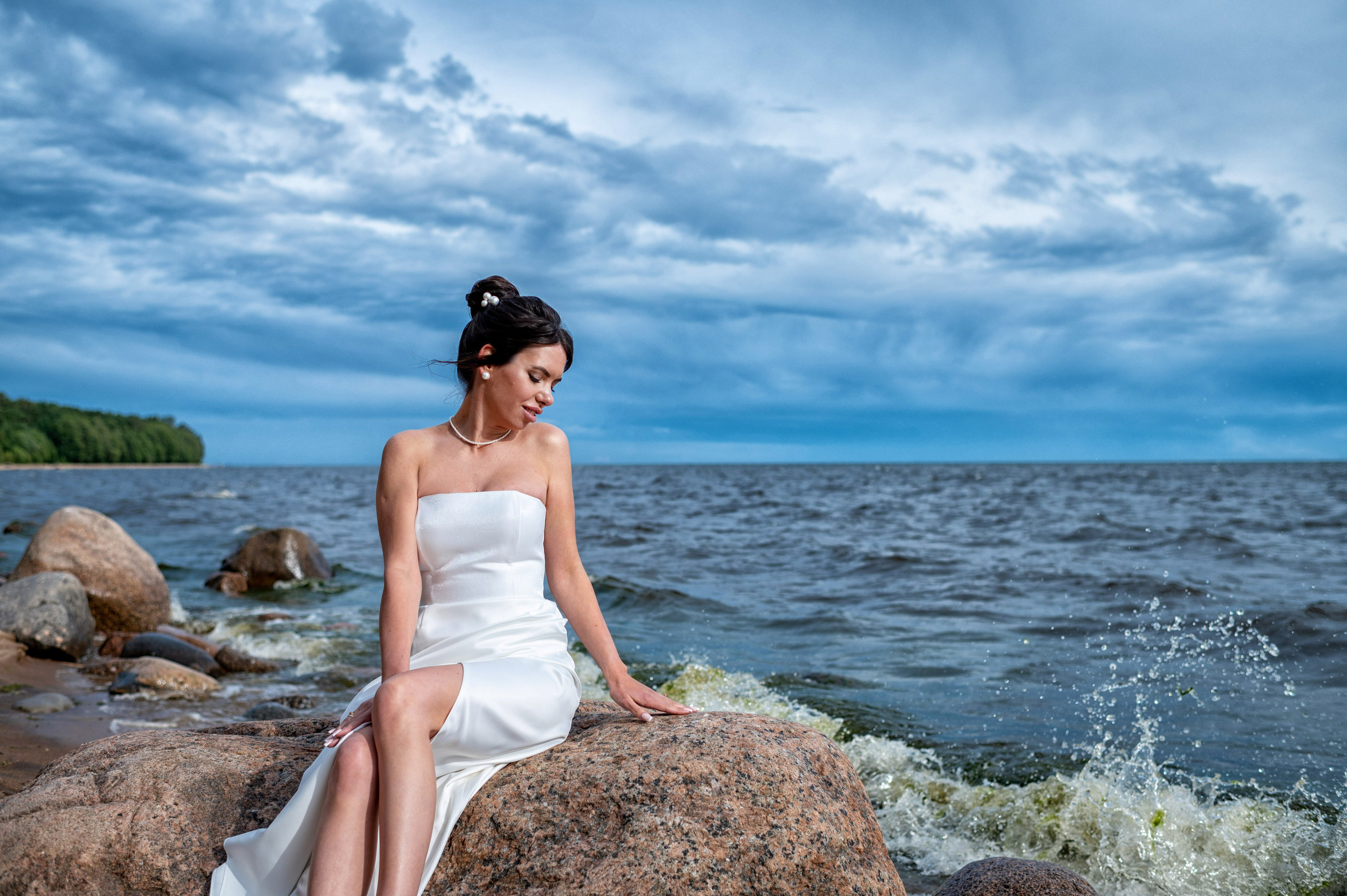 Евгений и Александра (фотосессия под дождём на Исаакиевской площади, свадебная прогулка на Финском заливе). Портретный, семейный и свадебный фотограф в Санкт-Петербурге и в Пушкине Ширяев Денис