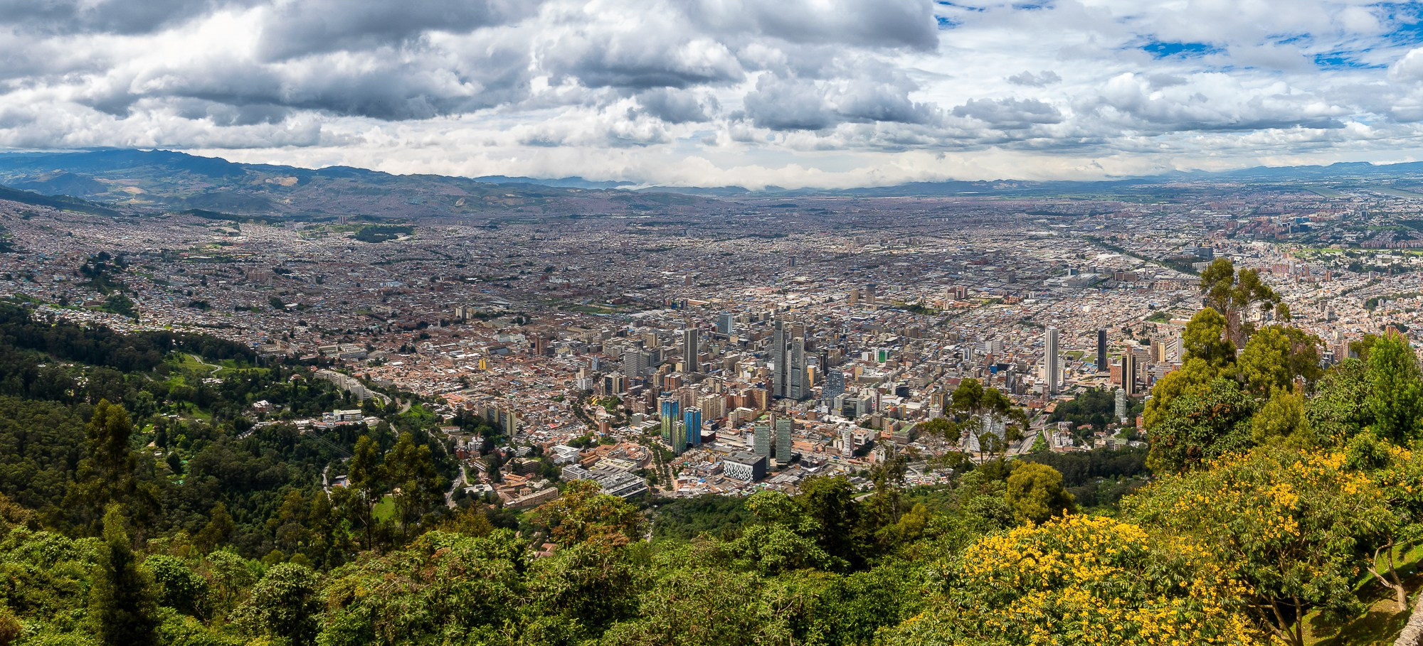 Богота, столица Колумбии. Bogotá, the capital of Colombia. Фотограф Алексей Скоробогатько