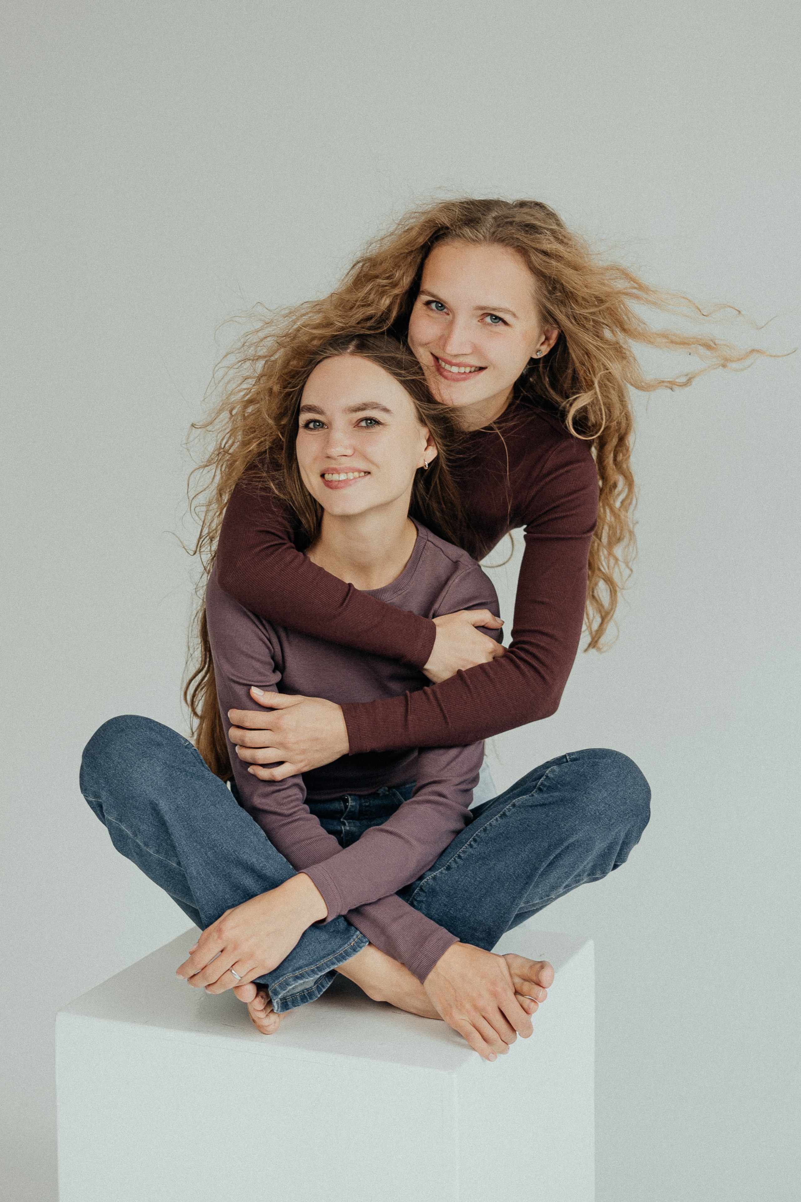 ФОТОСЕССИЯ В СТУДИИ В ИРКУТСКЕ. Женский фотограф в Иркутске. Фотографирую людей красиво. Фото-прогулки, семейные истории, фотосессия 50+