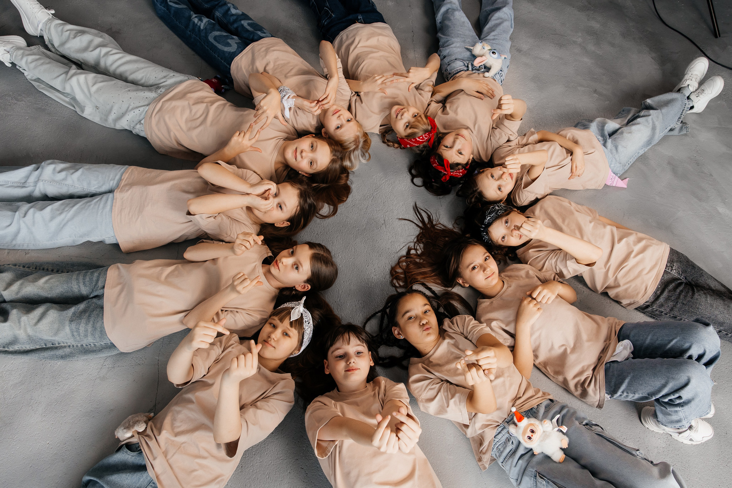 Школьники. Гарутис Лидия профессиональный фотограф в Чите