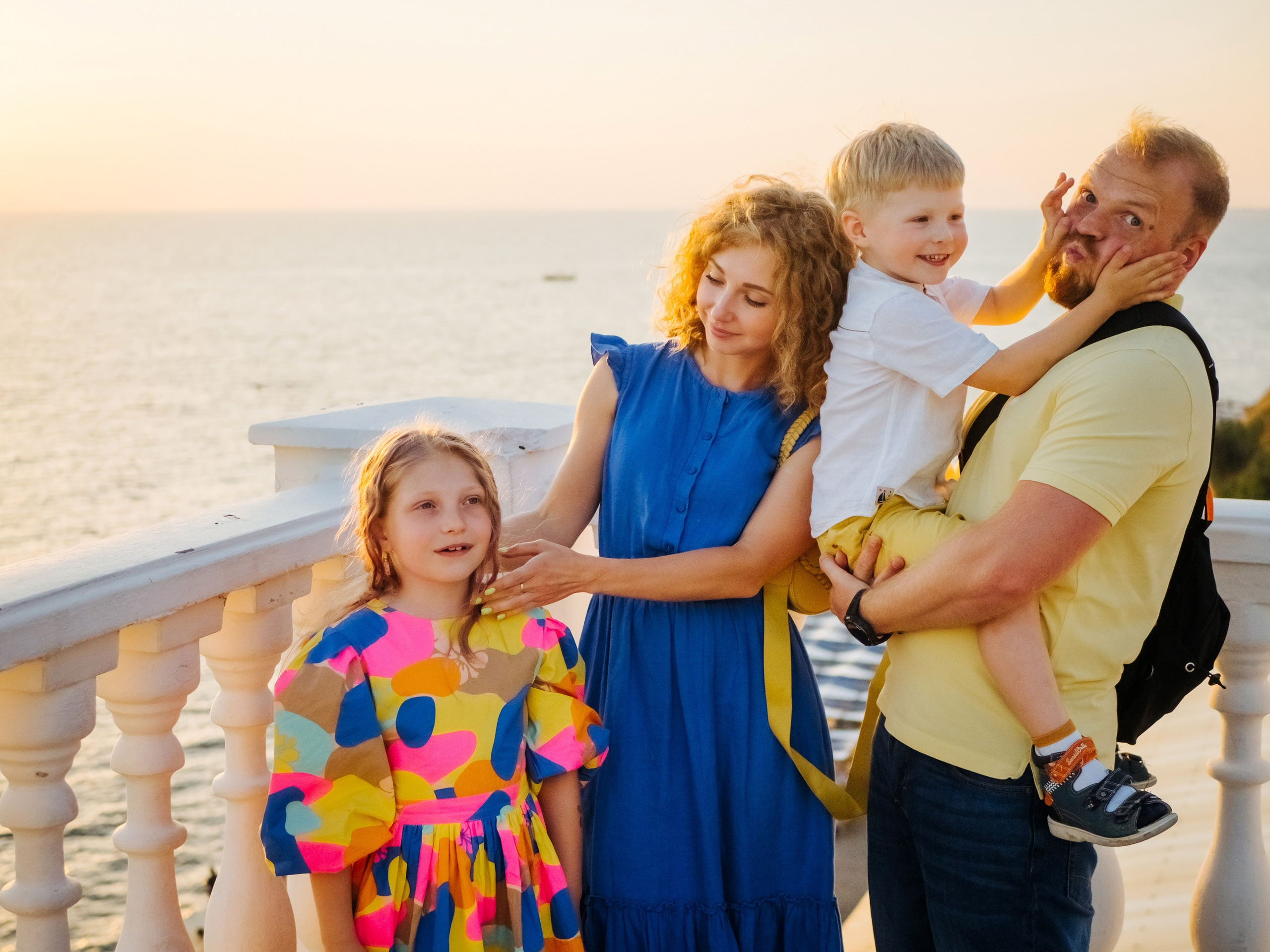 Лёша + Лена + Василиса + Макс. Семейный, детский, свадебный, фотограф в городе Анапа