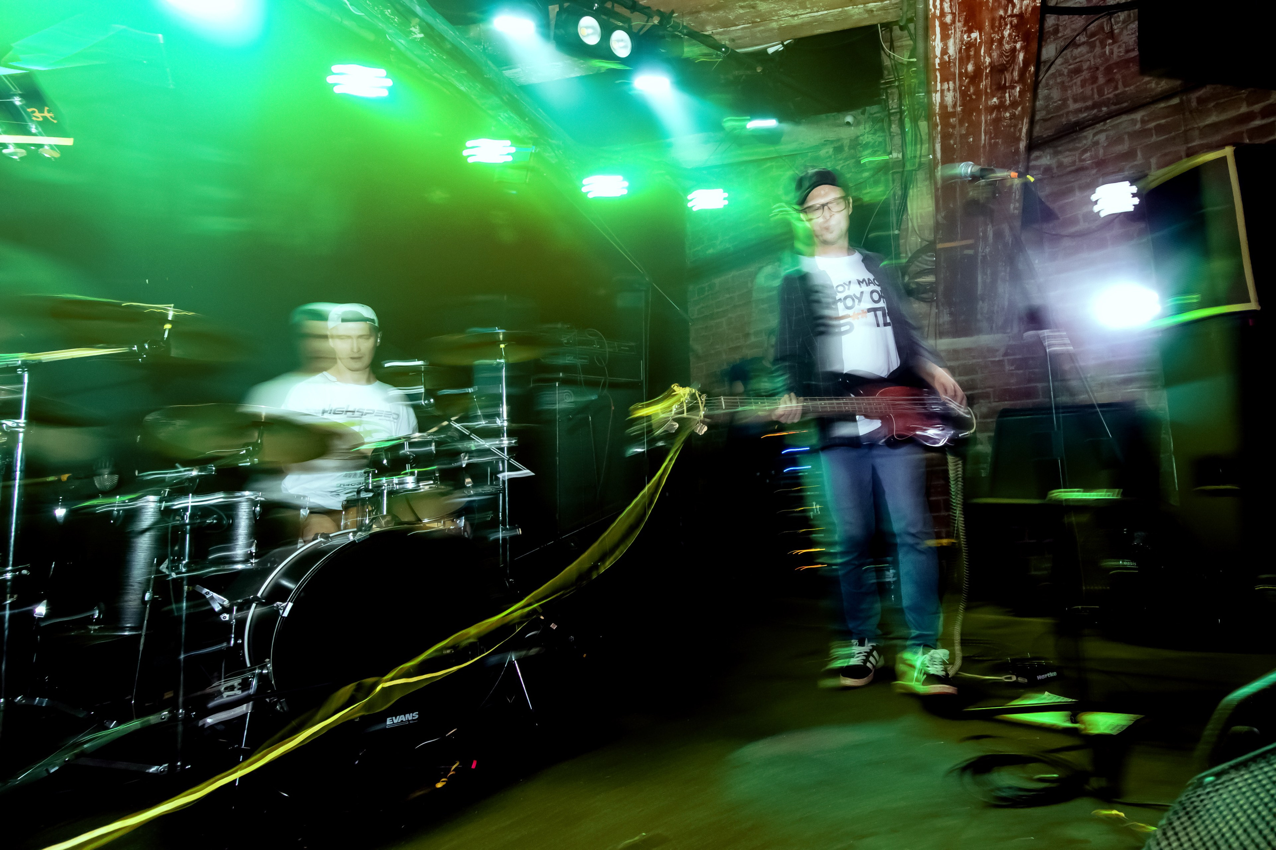 РАДИОПОМЕХИ. Фотограф Елена Богачева (lenalena_na_na_na)