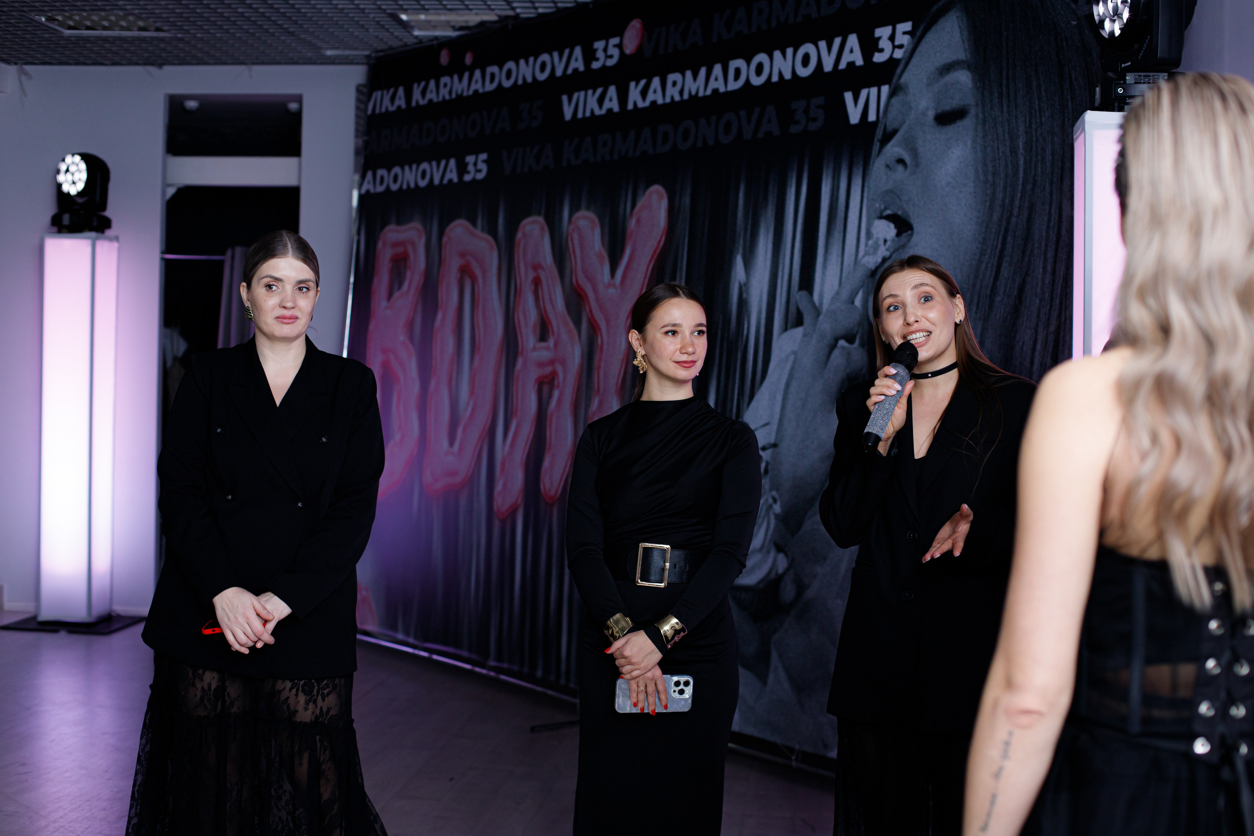 VIKA KARMADONOVA. Photokarish