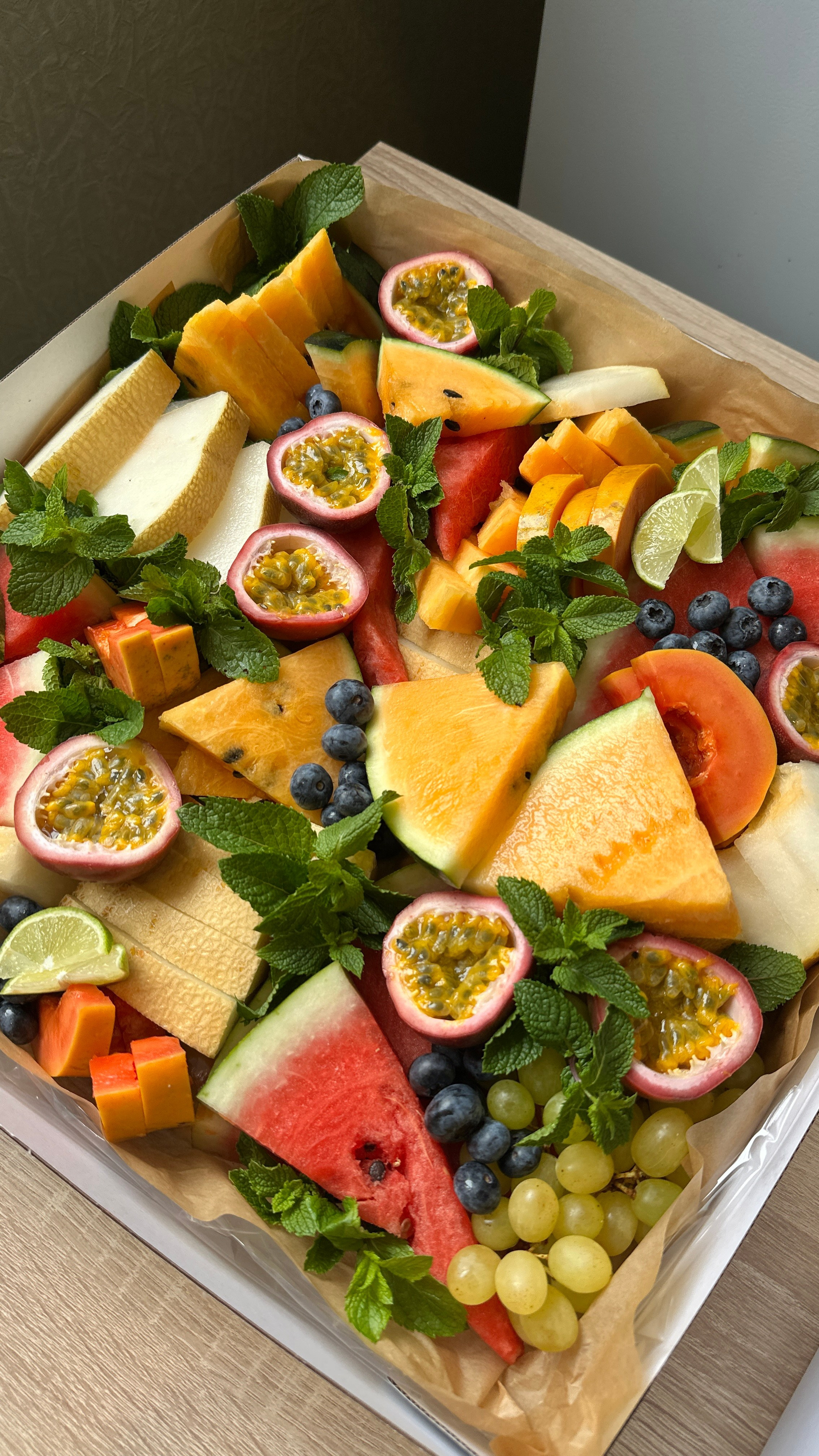 ГастроБоксы. Выездной кейтеринг, съедобные букеты, торты и сладости на заказ