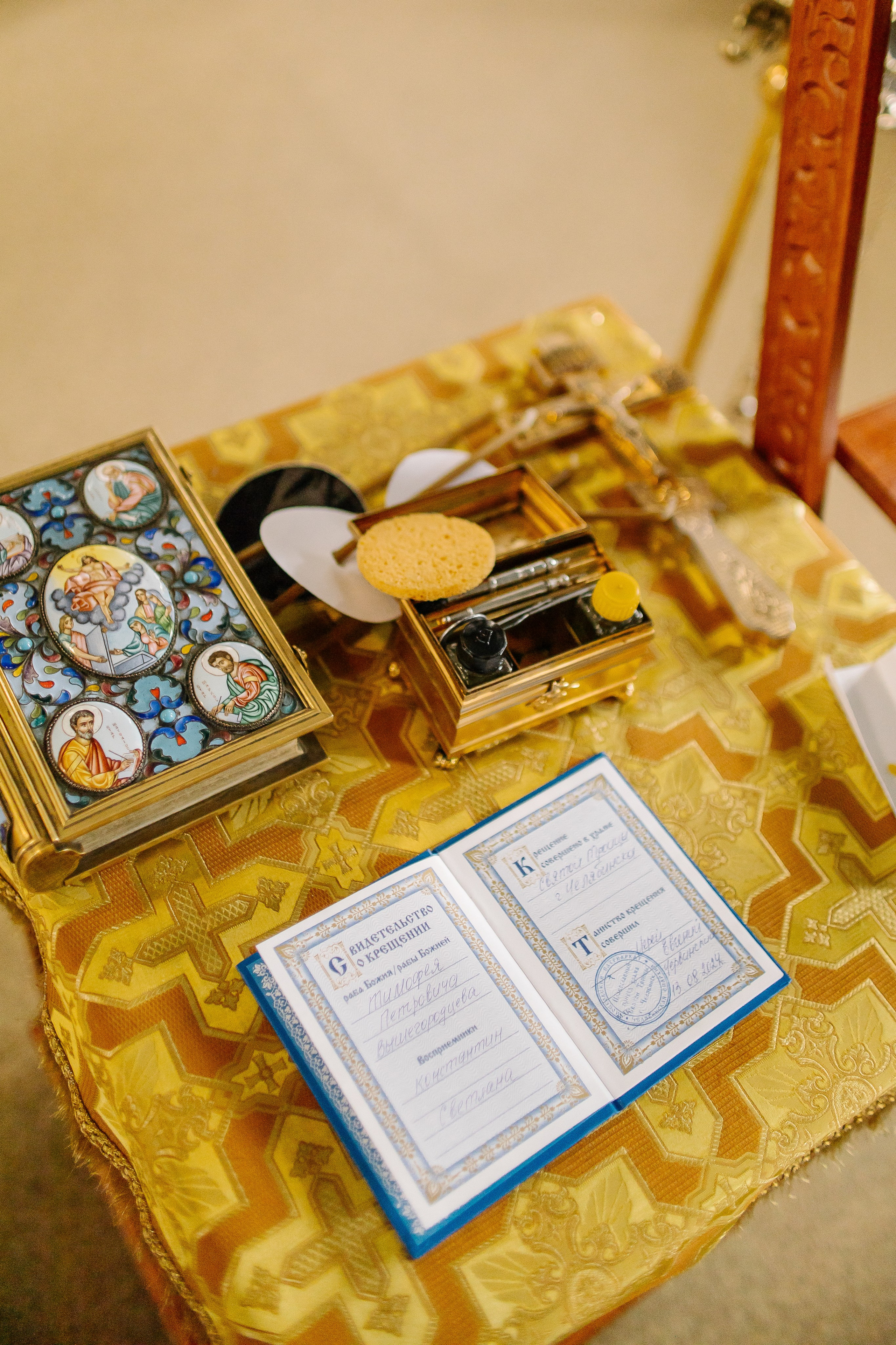 Тимофей (Красная Церковь у цирка). Семейный и детский фотограф в Челябинске Елена Вышегородцева