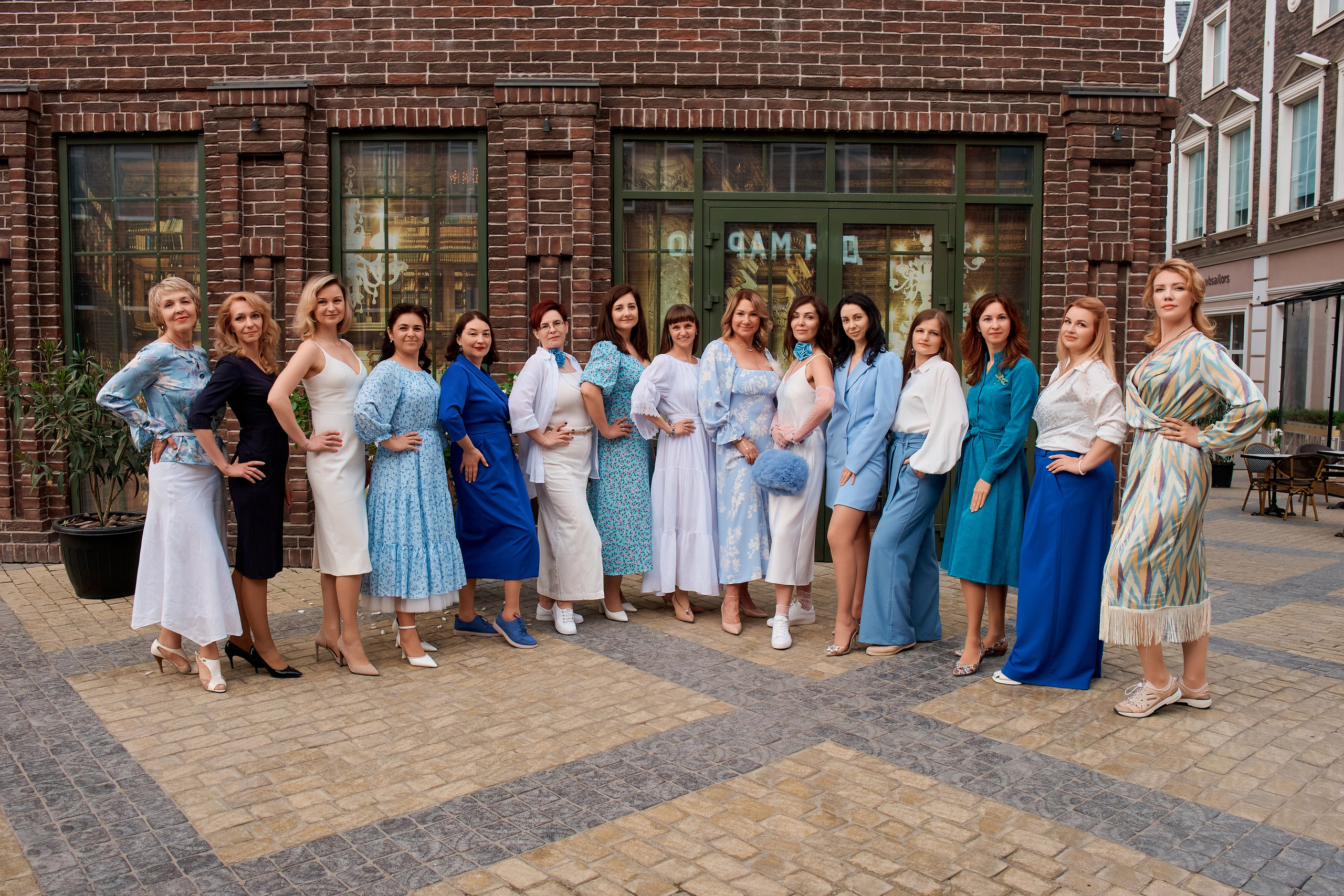 Выпускной. Школа Инессы Кузьменко. Фотограф Таганрог Анна Трайжон