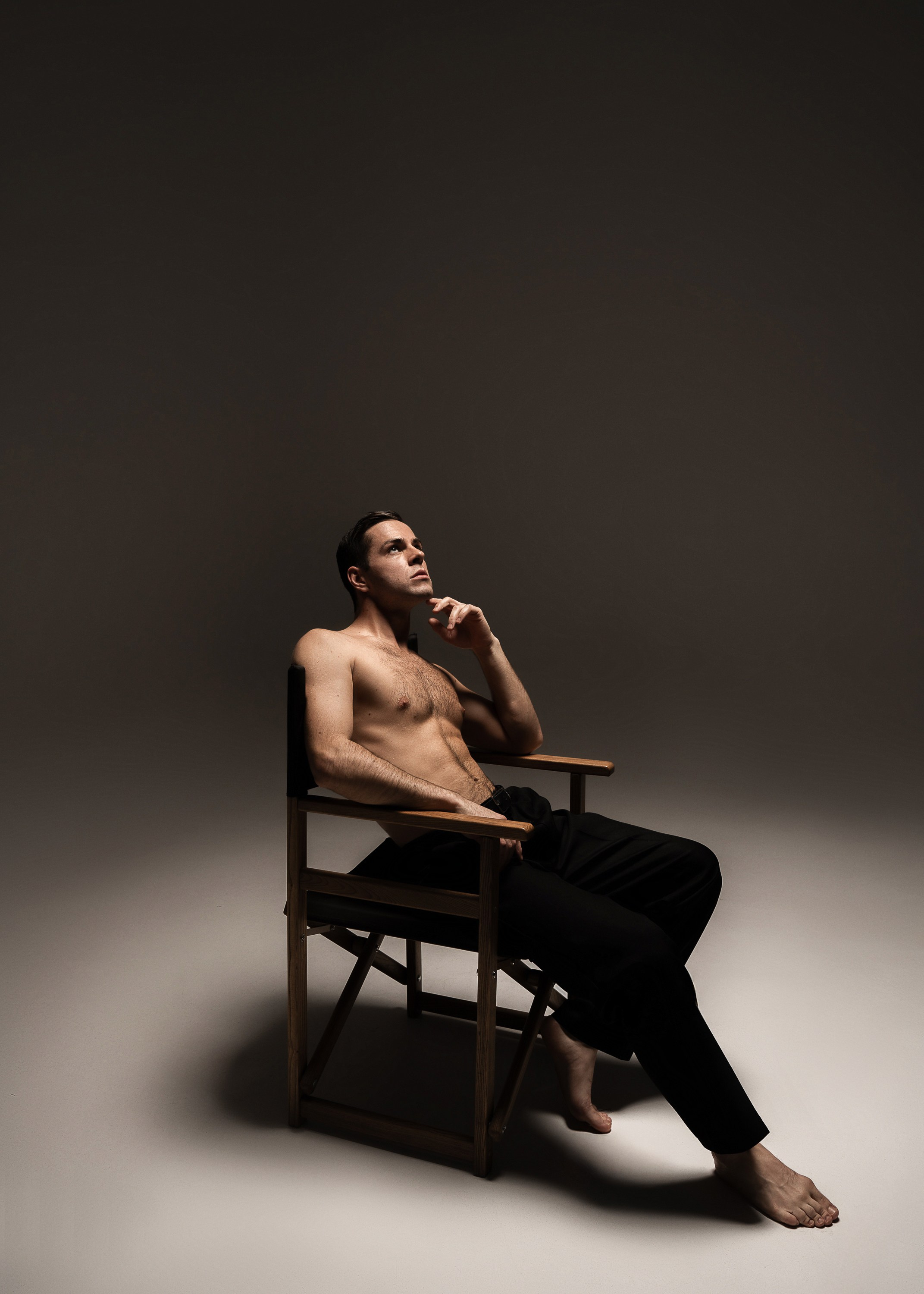 ДМИТРИЙ. Женский портрет