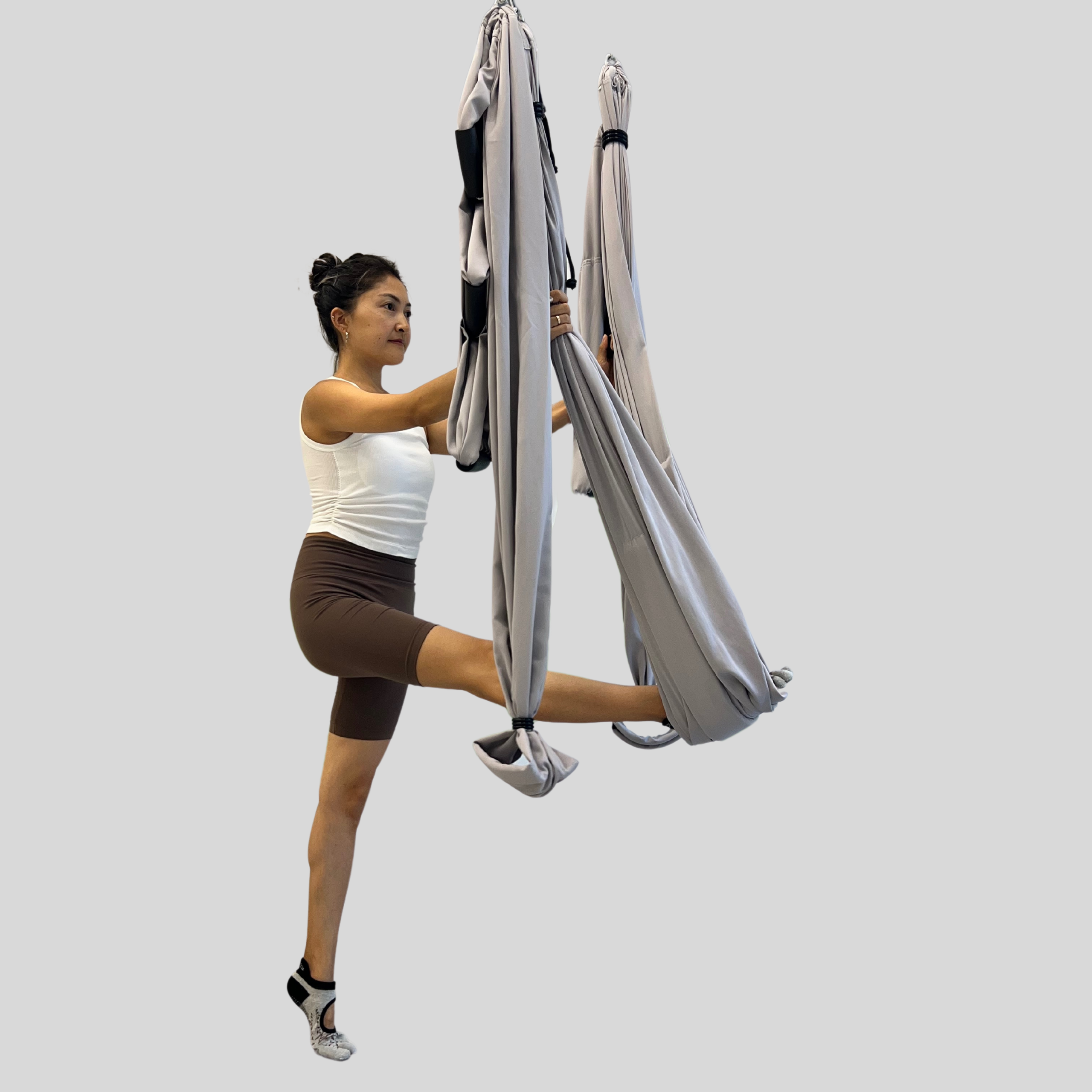 Флай йога, aerial yoga, аэро йога, связка в гамаке, позы в гамаке, aerial yoga exercise, fly yoga practice, fly yoga low, низкий гамак. Преподаю и провожу обучение по флай йоге