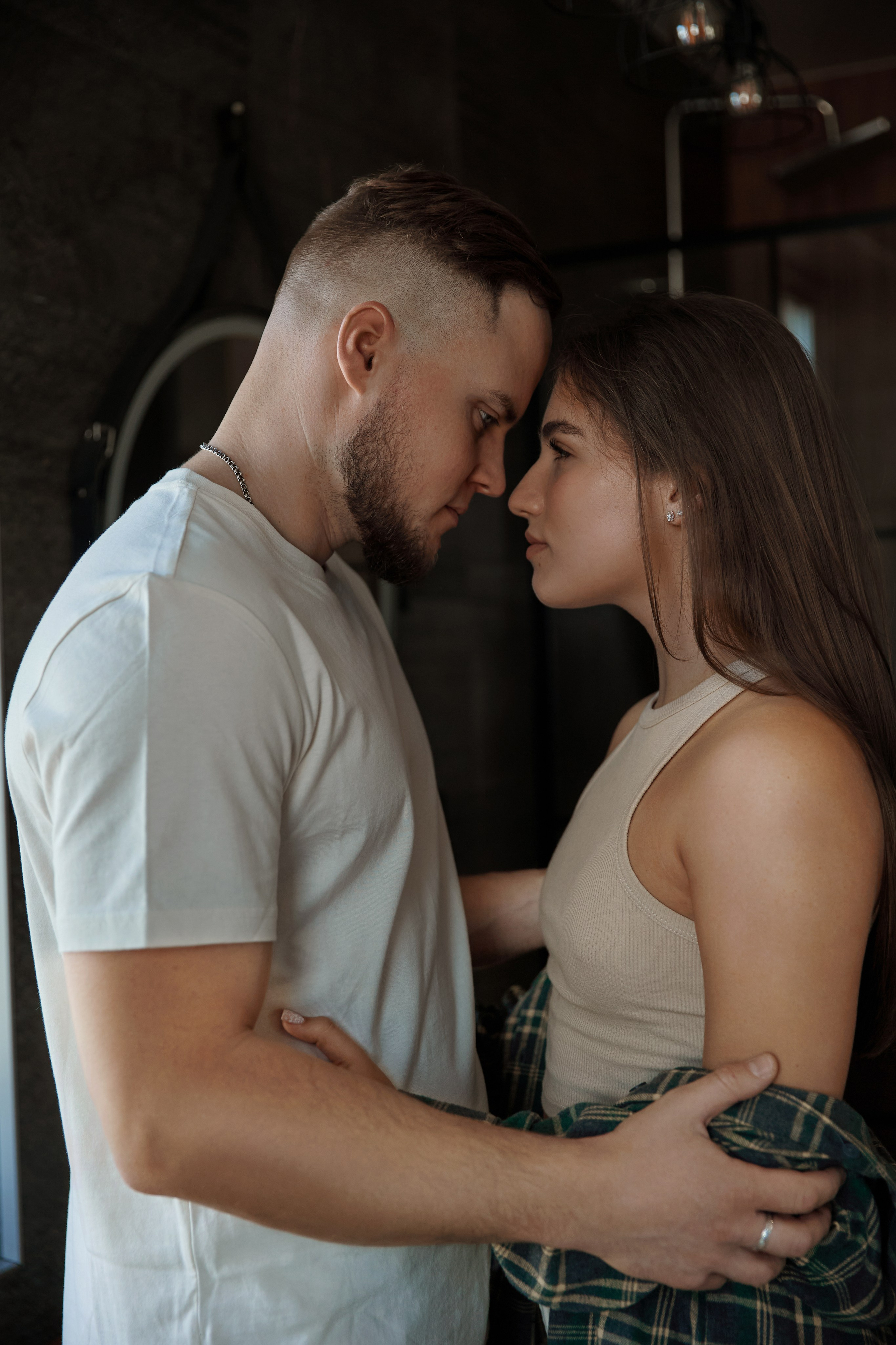 Дмитрий и Алина. Фотограф женского портрета, беременности и материнства Харькова Елена