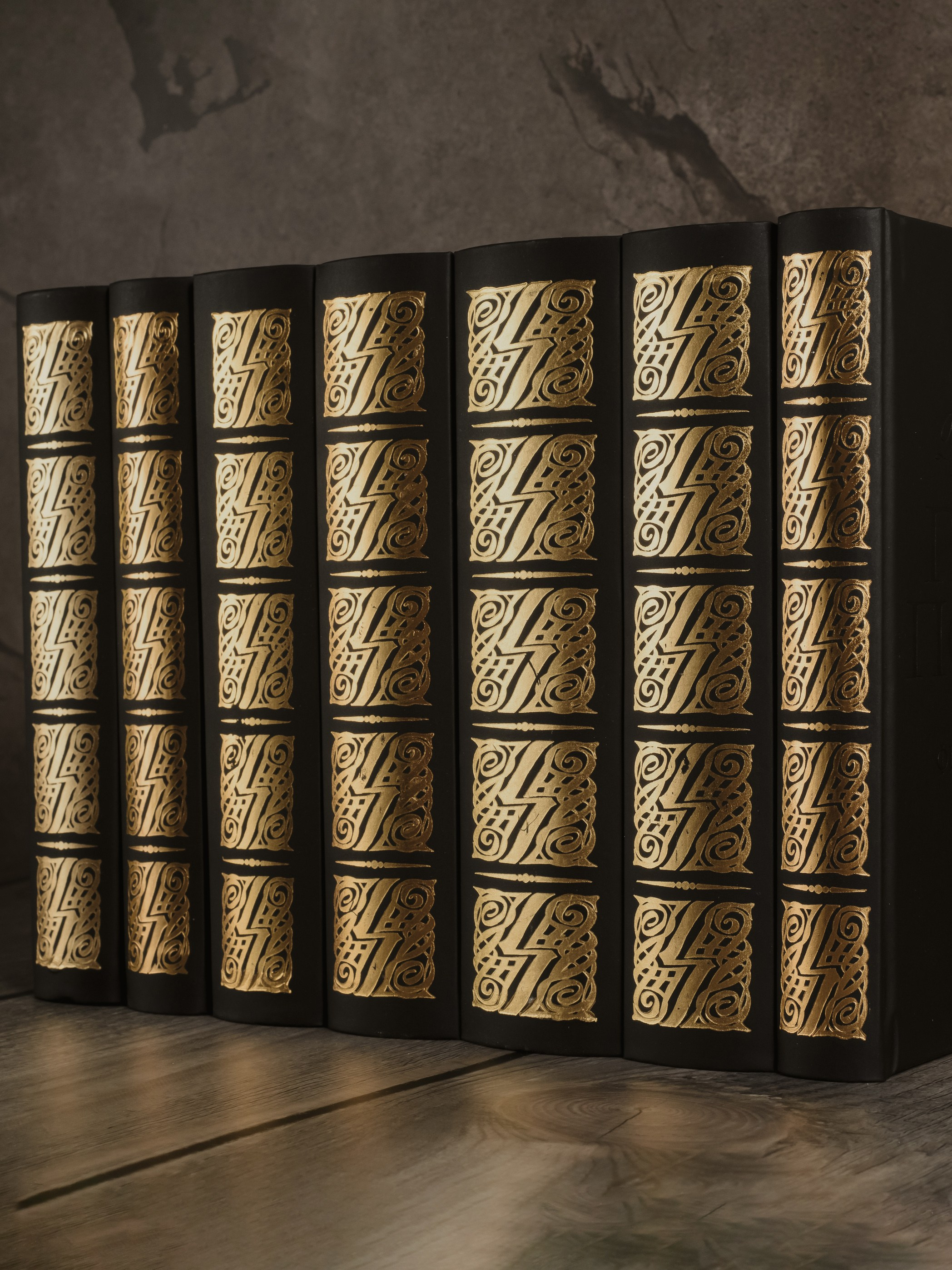 Книги Гарри Поттер. Предметный фотограф, инфографика и видео в Санкт-Петербурге