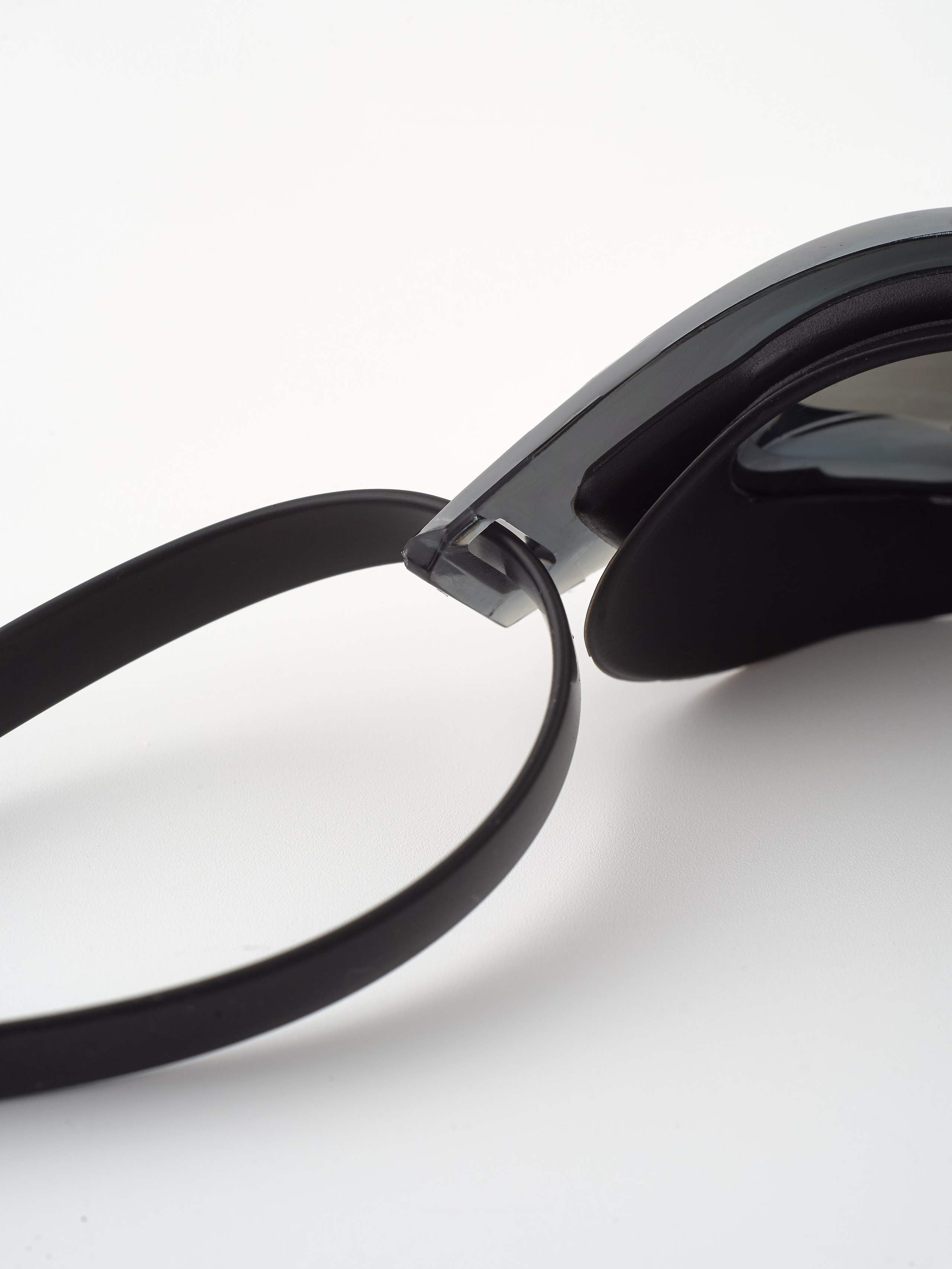 Фотосъемка очков. Предметный фотограф, инфографика и видео в Санкт-Петербурге