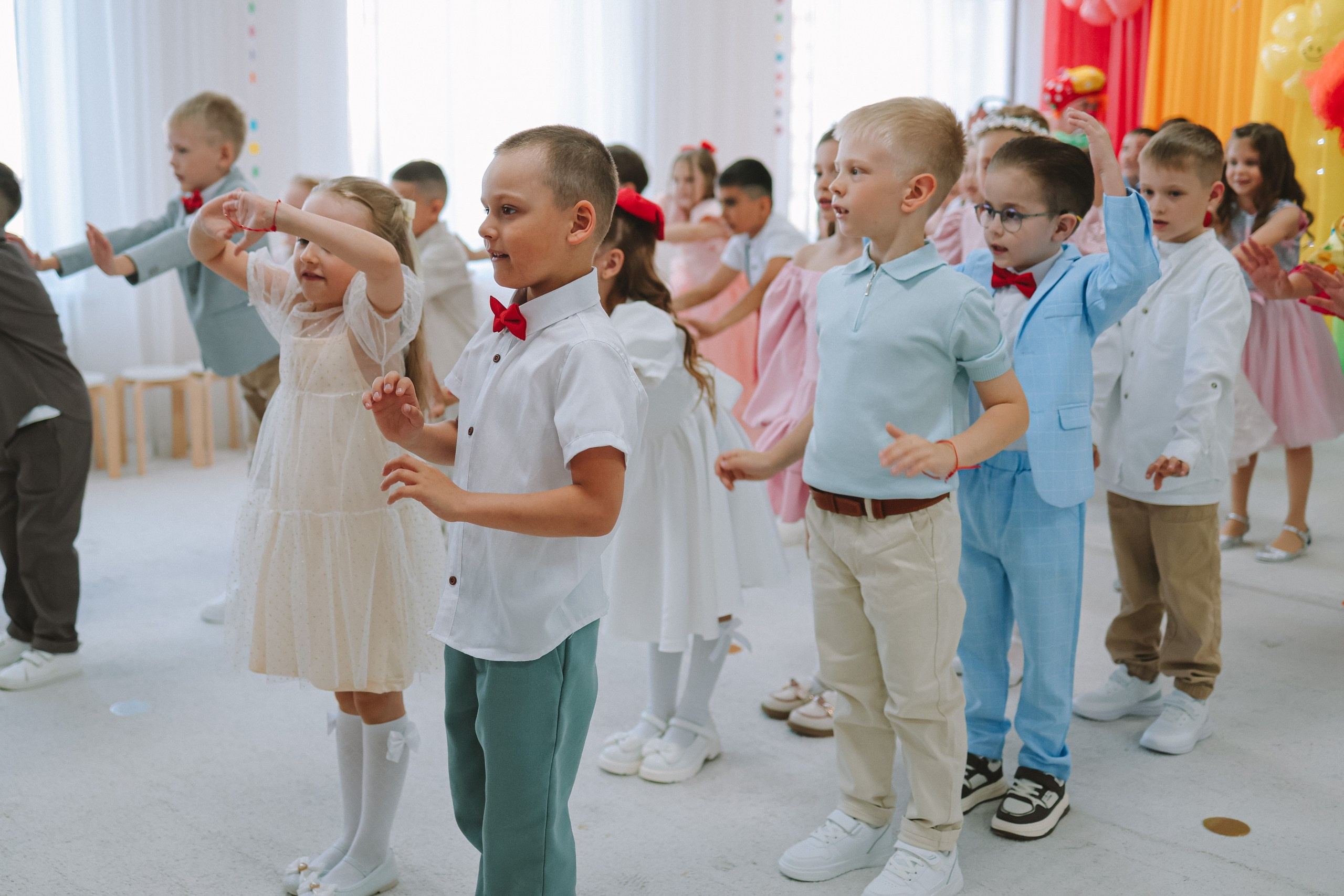 Выпускной репортаж. Семейный фотограф Тюмень, фотограф на роды Салмина Мария