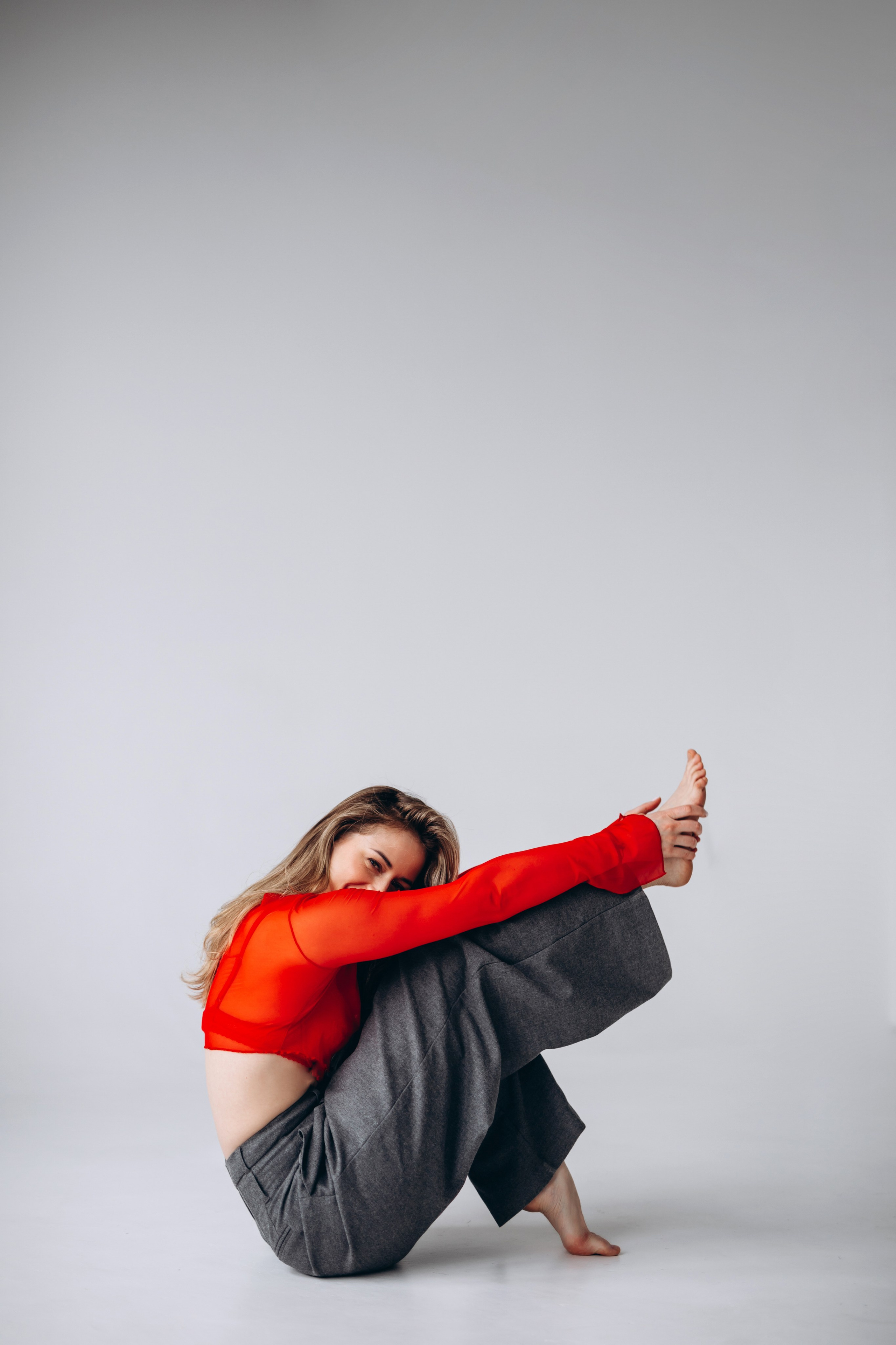 RED heart / Lora. Портретный женский фотограф Минск Беларусь Алена Янович