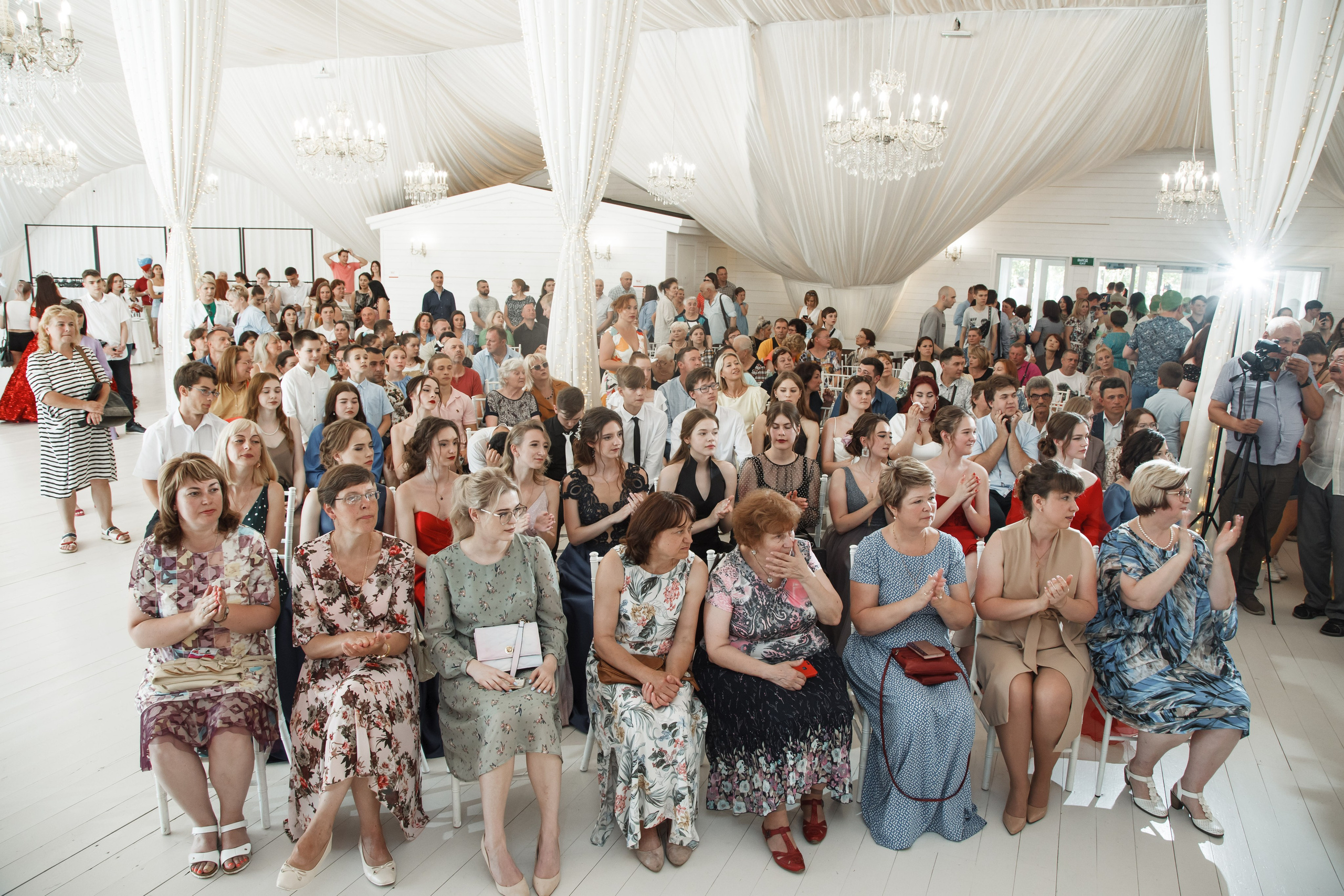 Выпускной, шатер в усадьбе «Гребнево». Свадебный и репортажный фотограф (Москва, Королев и другие)
