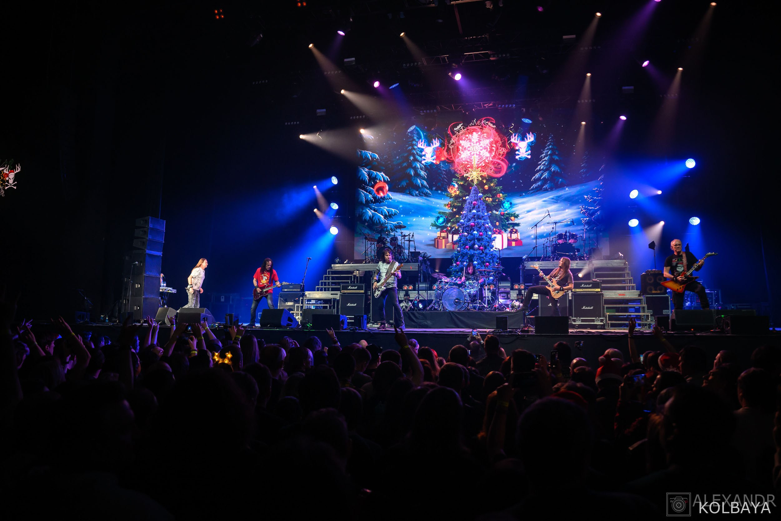 Фоторепортаж с Метал-Елки 2026. Концертный и театральный репортажный фотограф в Москве Александр Колбая