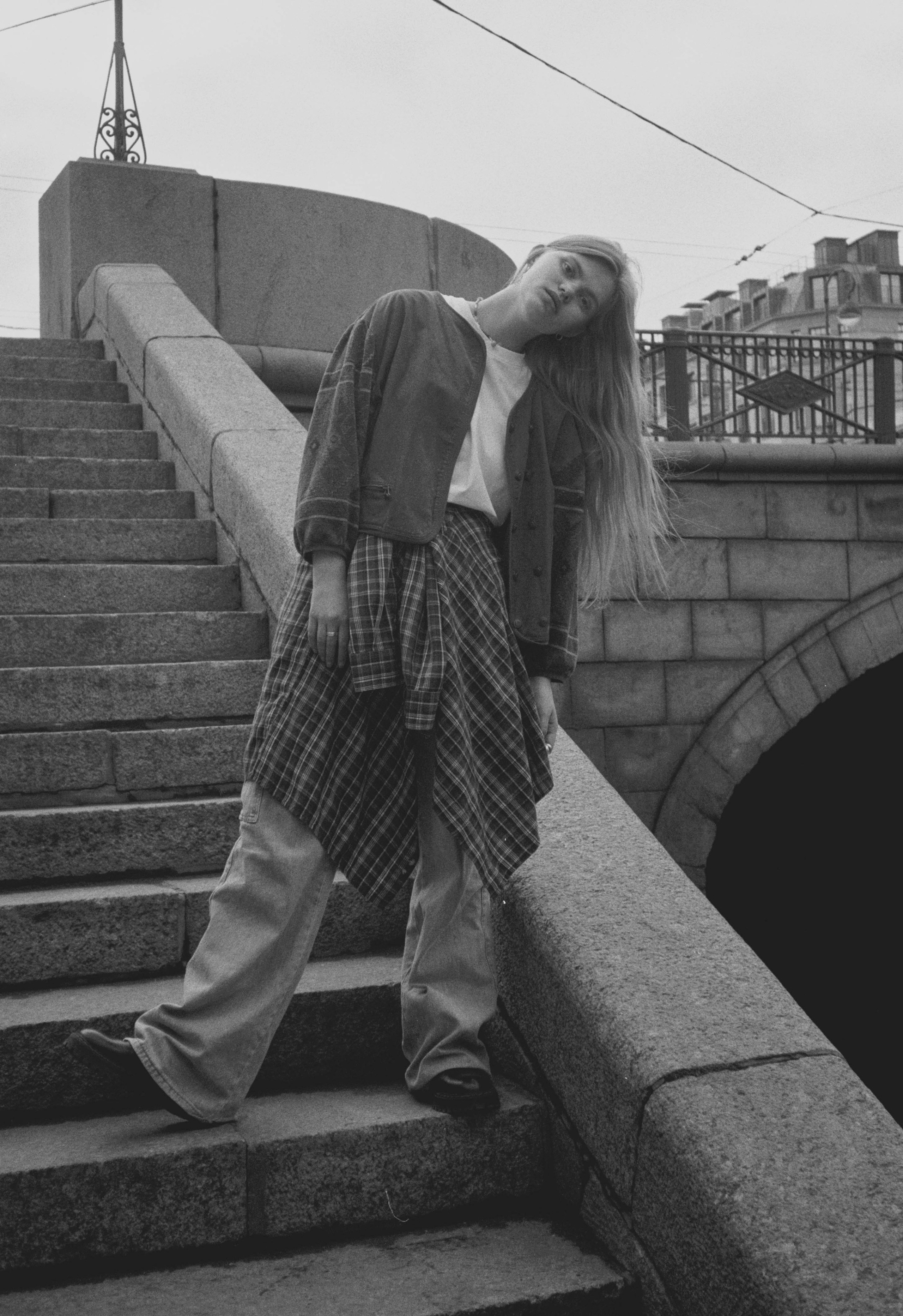 Аня, пленка. Портретный и предметный фотограф Елизавета Федорова