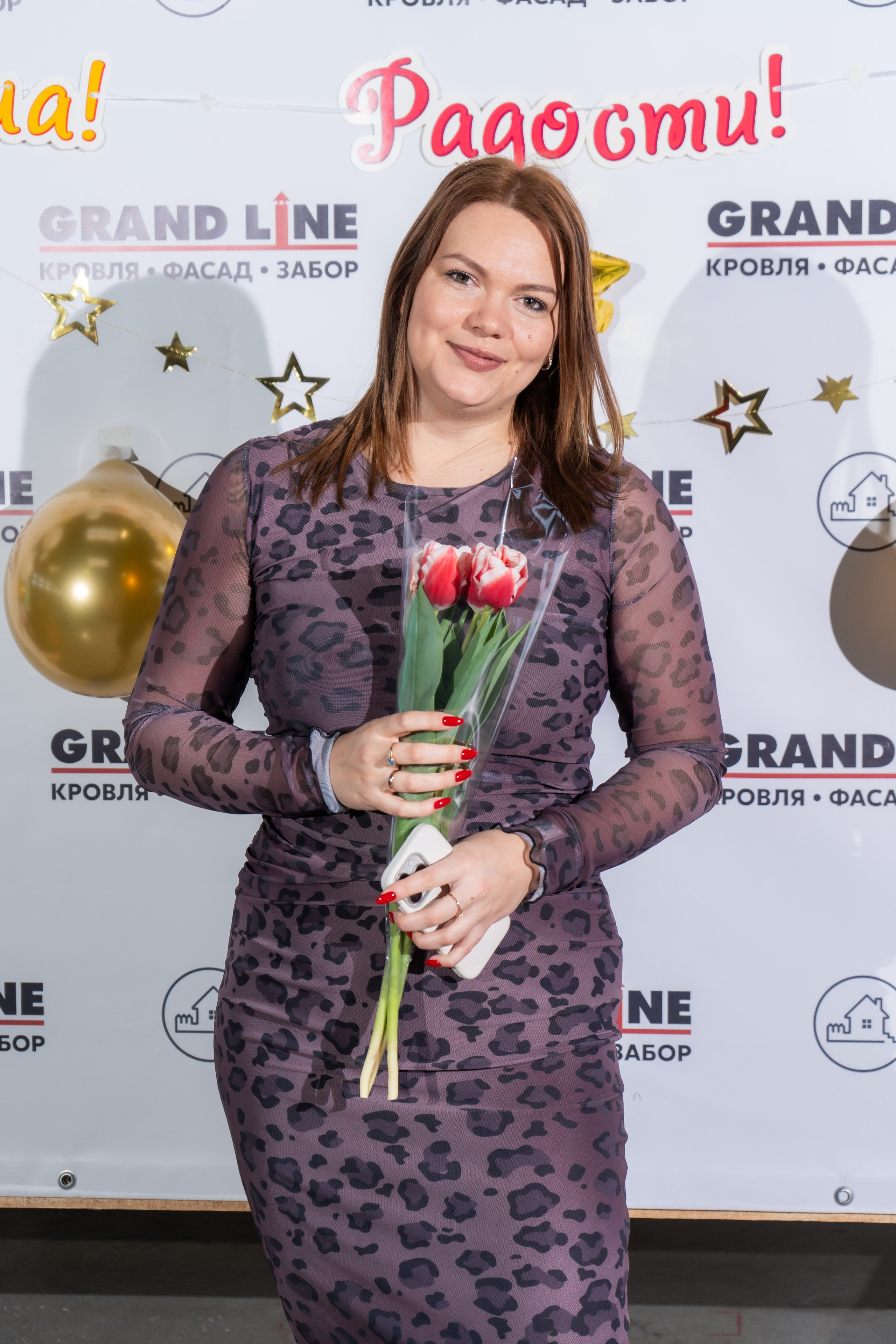 8 Марта в GrandLine. Предметный фотограф Элеонора Грин | Профессиональная фотосъемка товаров в Воронеже