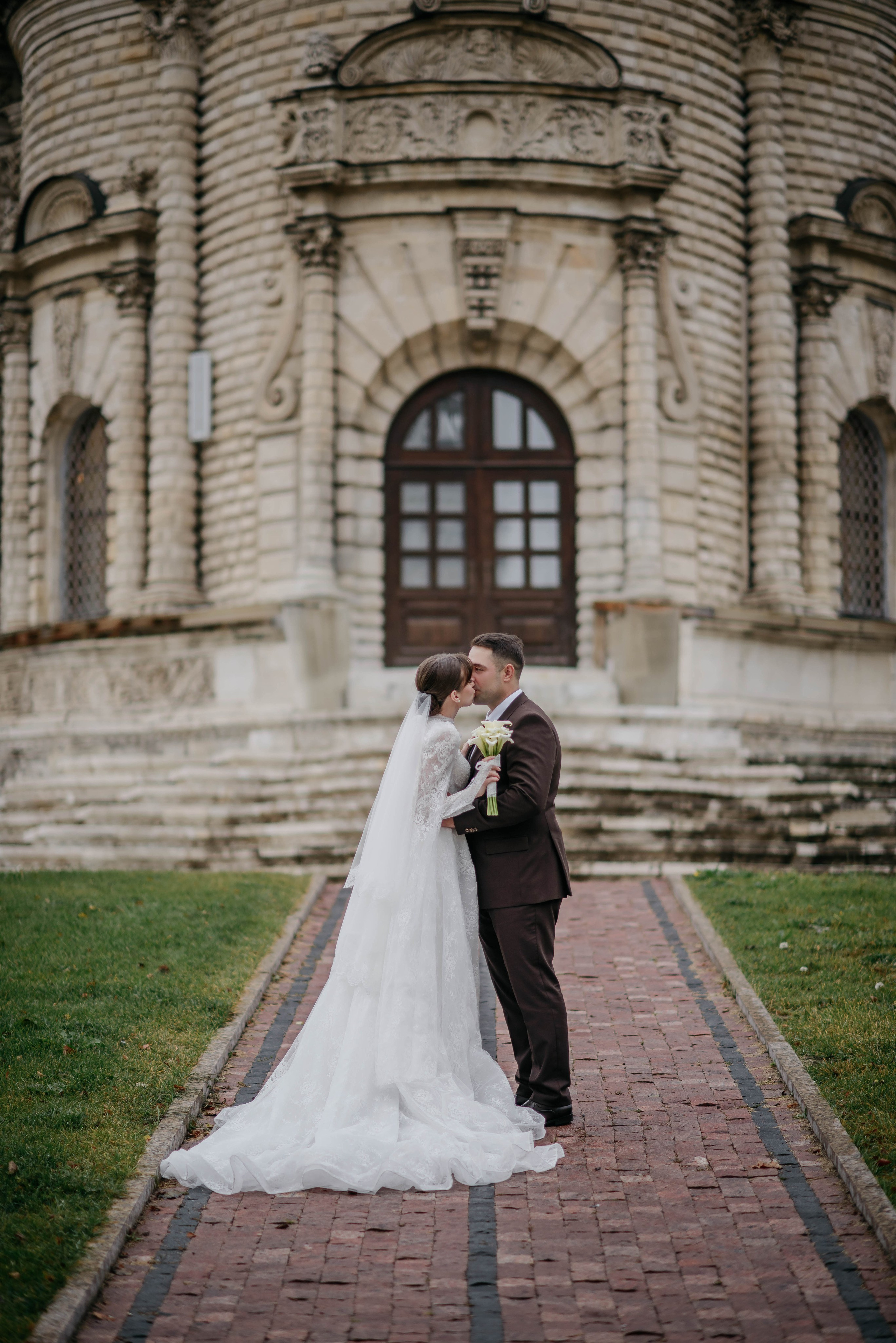 10.10.25 ретушь. Свадебный и семейный фотограф в г. Москва Ирина Гаврилова