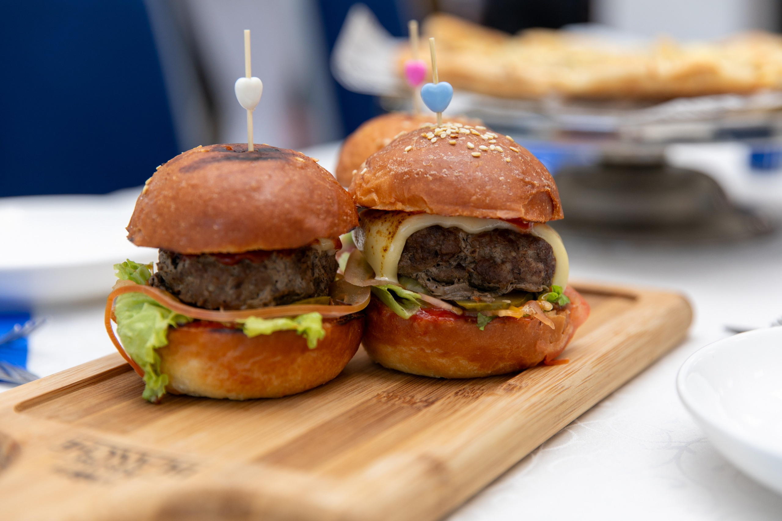 Выпускной 4 класс Гимназия 3 2025. Школьный и детский фотограф в Южно-Сахалинске Анастасия Лескова