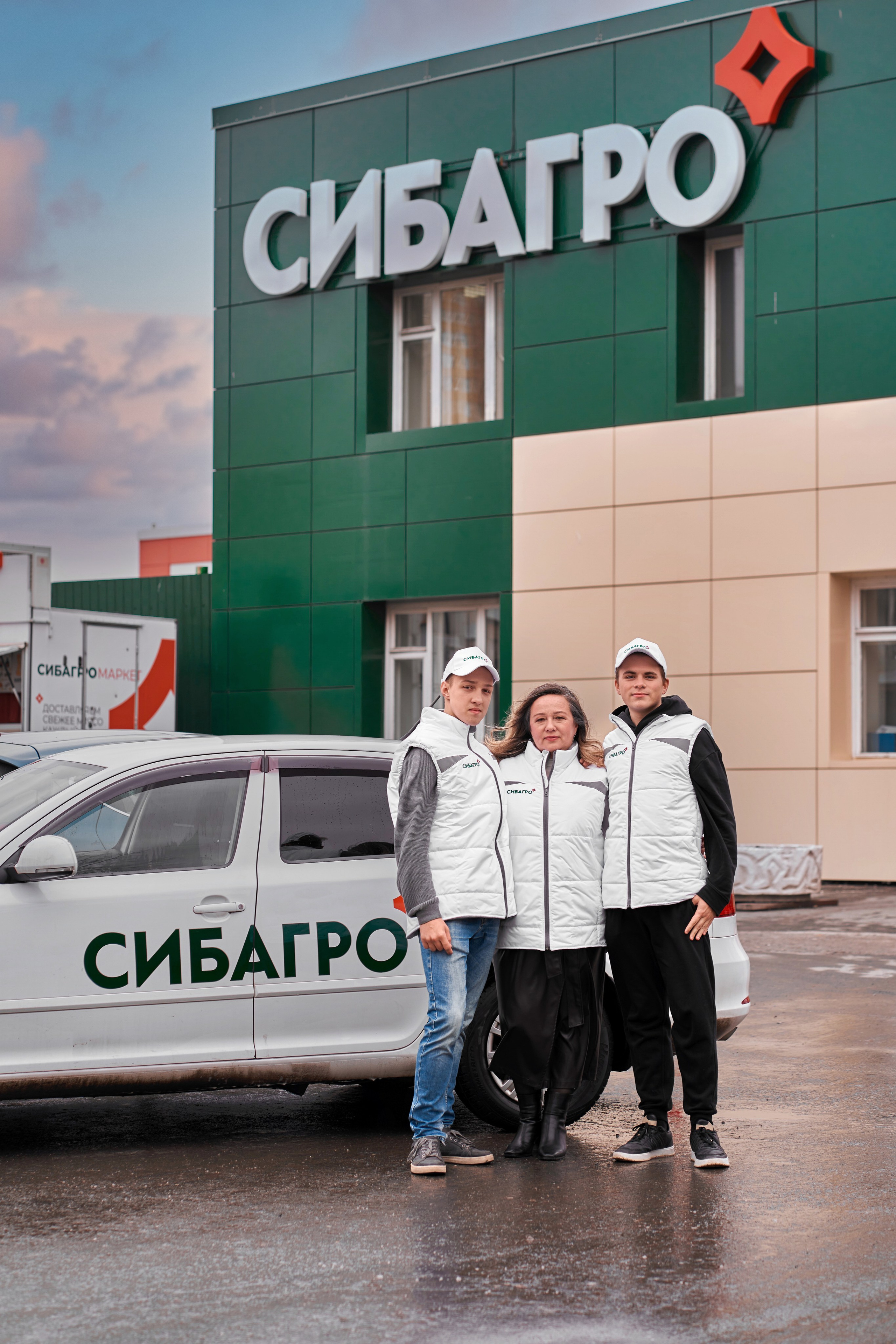 Династии Сибагро. Контент для бизнеса в Екатеринбурге Полдень Медиа