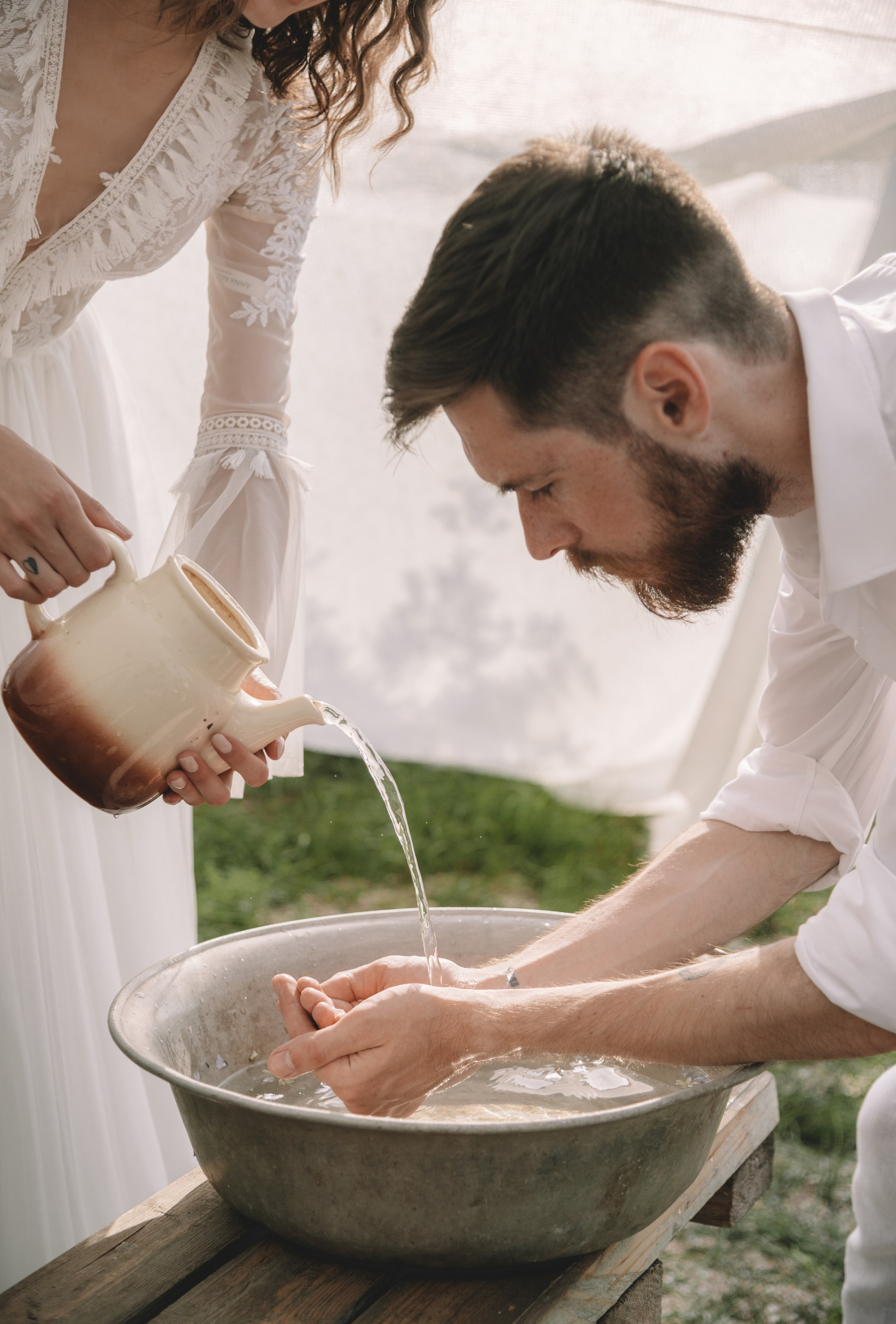 Свадебная фотосессия в Щелкино ,Бухта Космонавтов. Выездная церемония на берегу моря Крым. Свадебный и семейный фотограф и видеограф, Крым, Москва, Санкт -Петербург