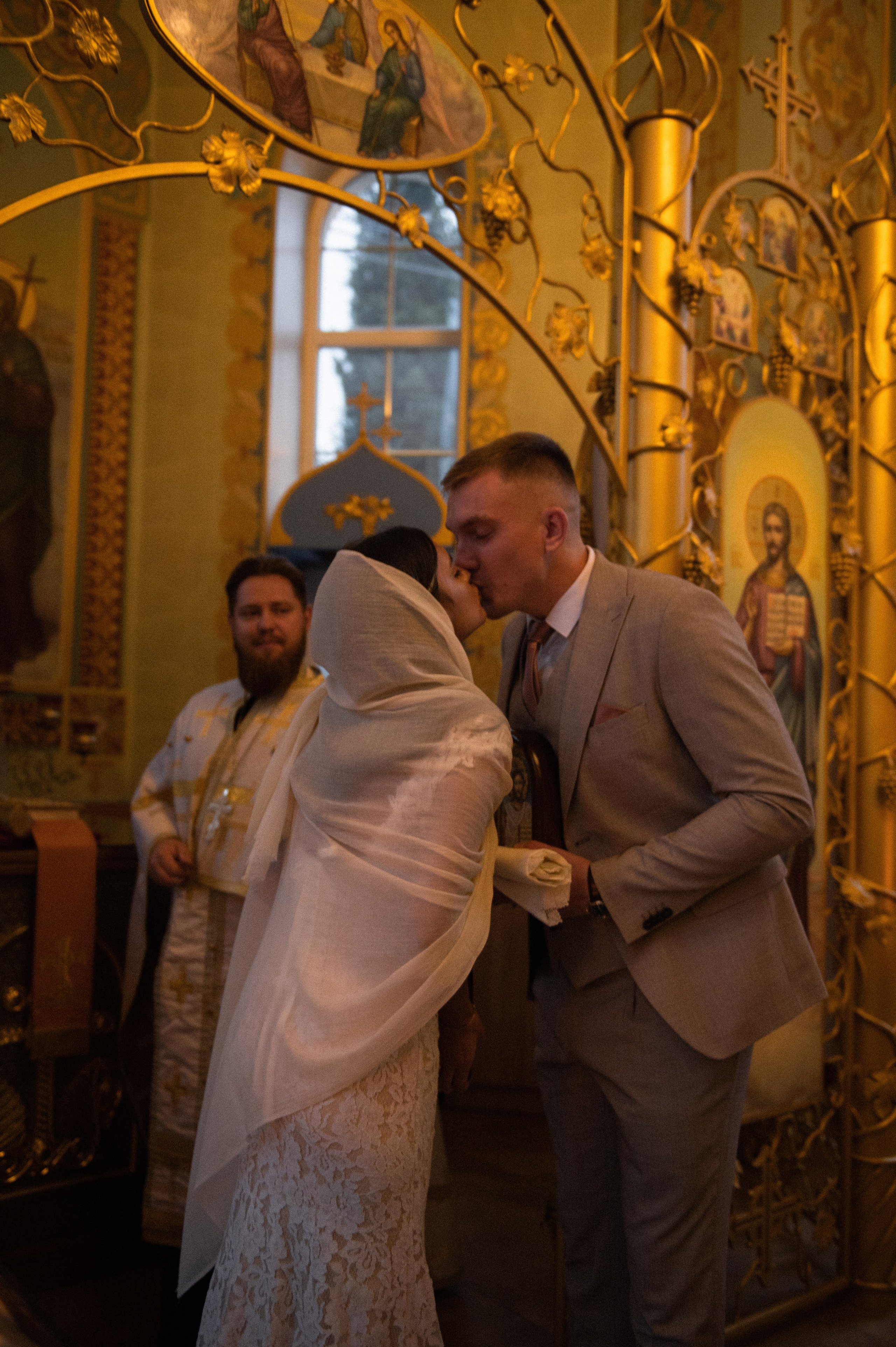 Влад и Лиза.Храм святого апостола Андрея Первозванного. Свадебный, женский, семейный фотограф в Севастополе Юлия Мошенко