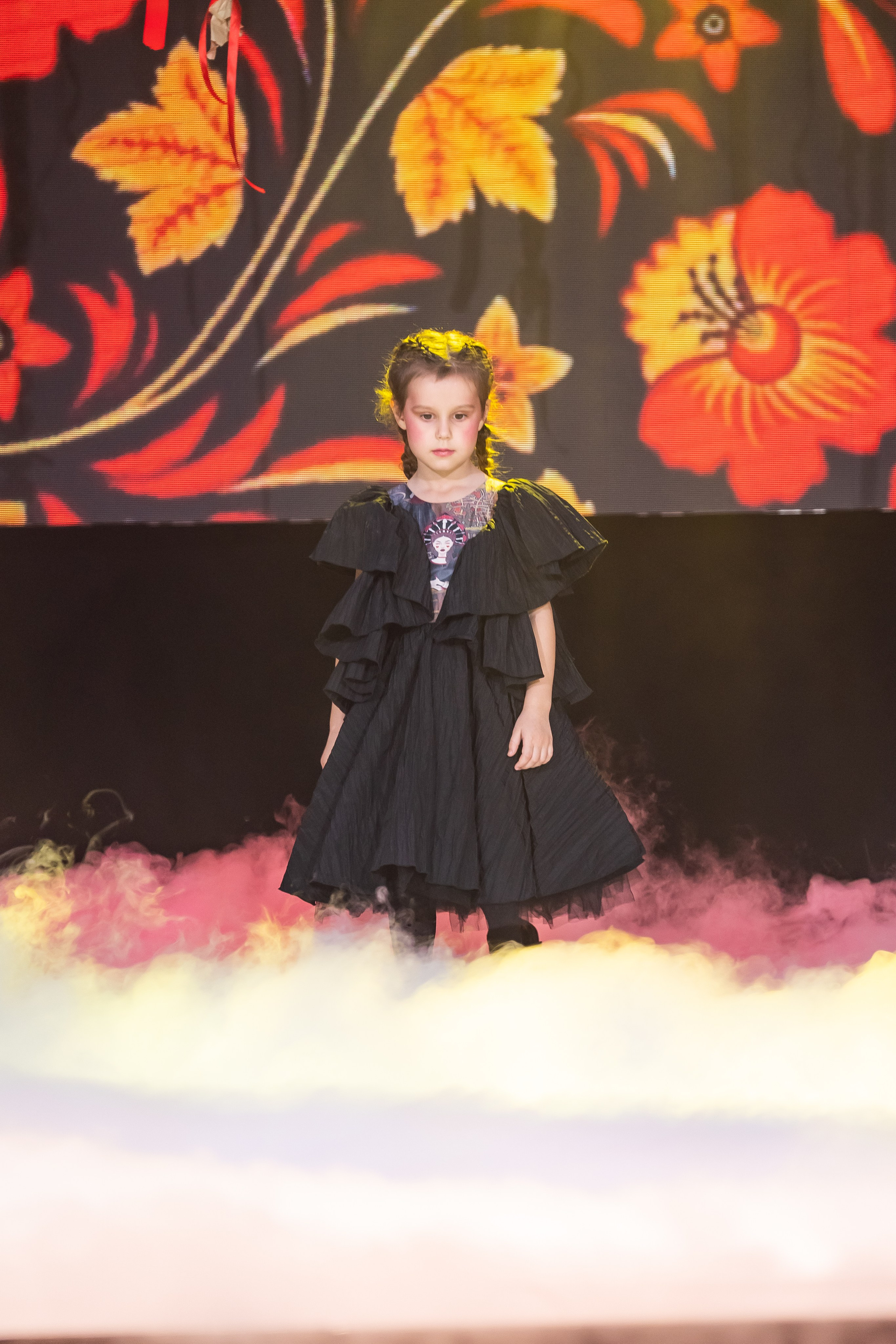 Показ Happy Kids. Выпускные альбомы во Владивостоке