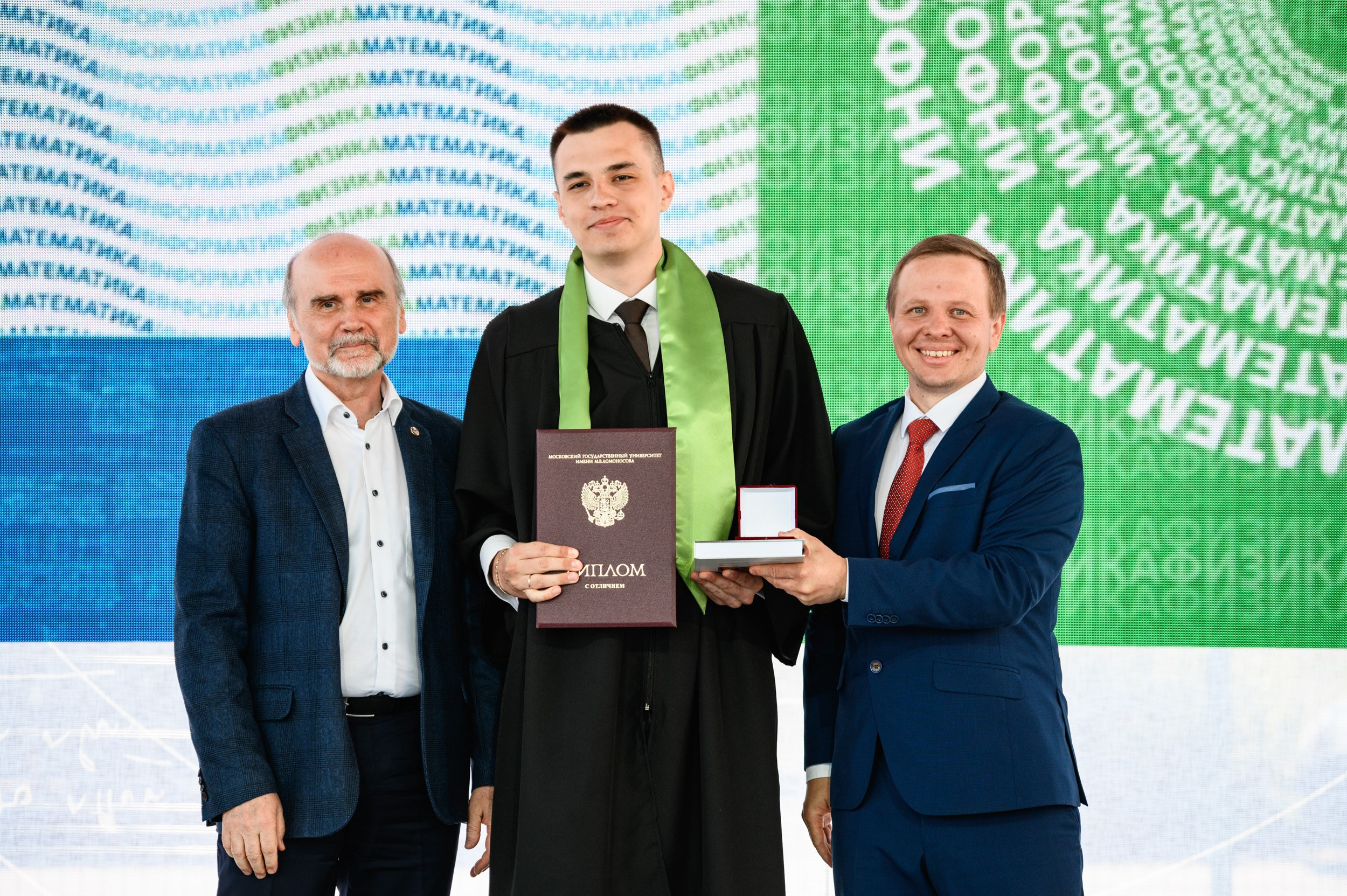 Выпускной МГУ. Фотограф Захваткин Роман