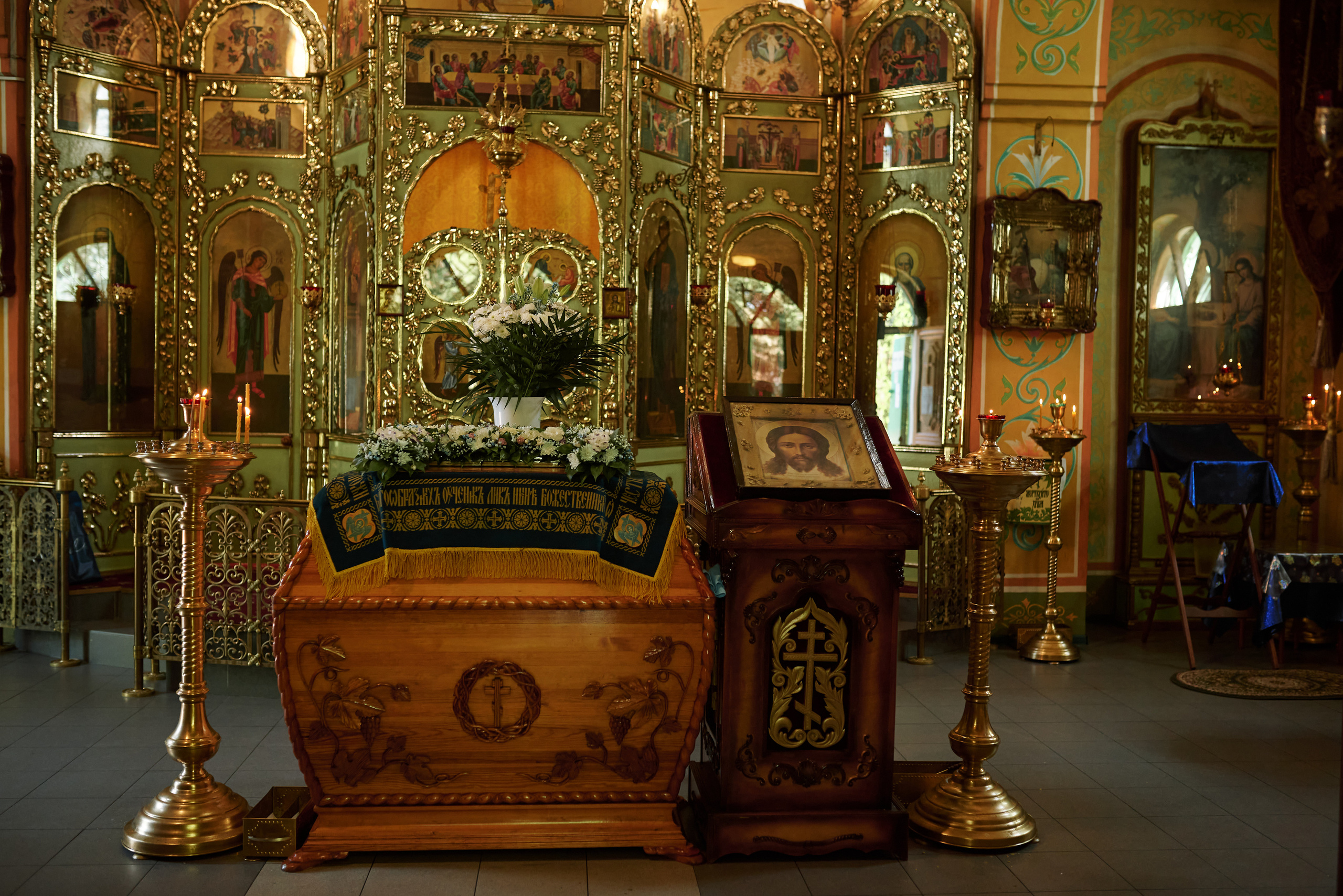 Крещение Льва в Храме Сергия Радонежского (Свято-Троицкий). Семейный фотограф в Ростове-на-Дону Татьяна Литвинова