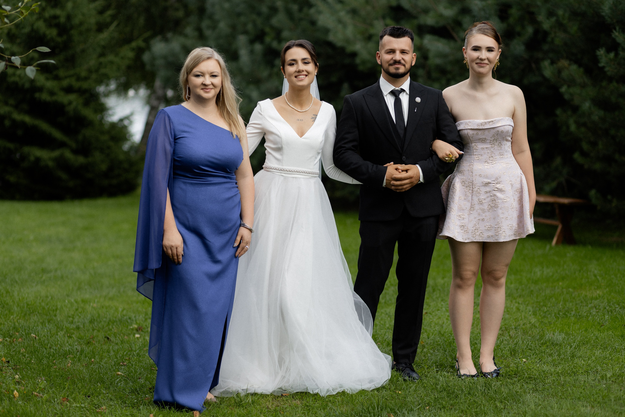 Свадебная фотосессия в агроусадьбе Лабодянка в Минске. Свадебный фотограф в Минске/Беларуси Сергей Спиридонов