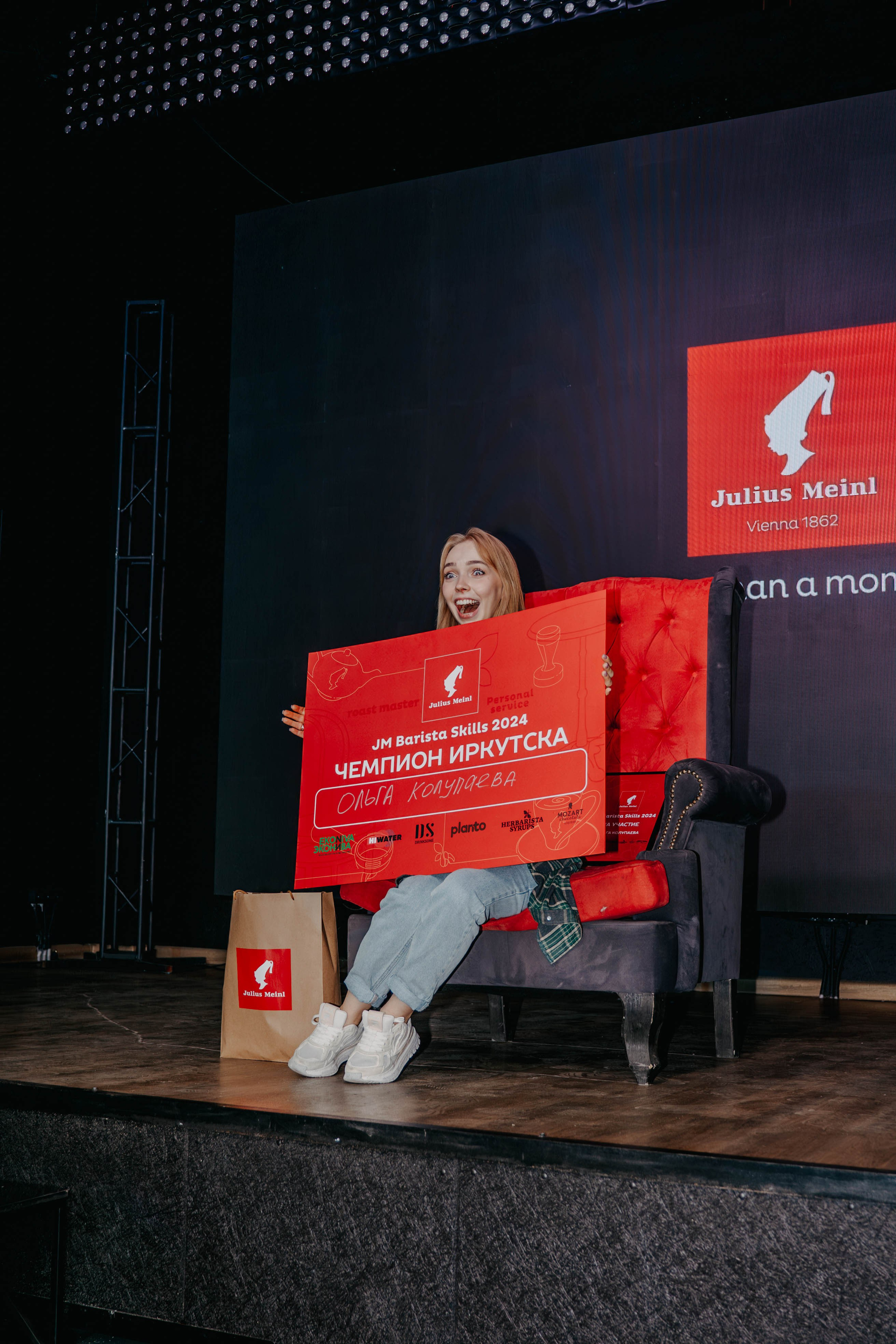 JM Barista Skills 24'. Фотограф, видеограф и пилот дрона на Байкале